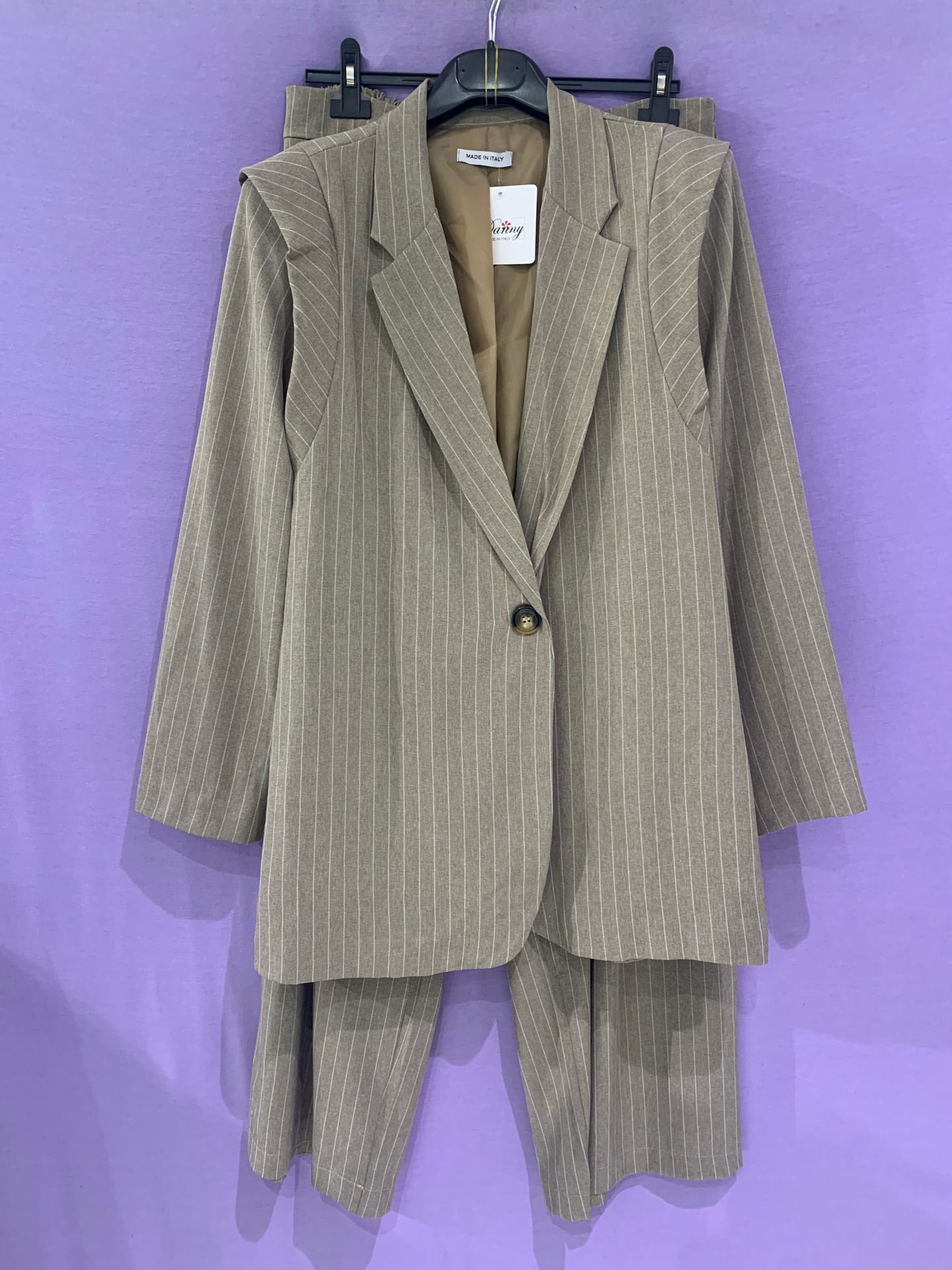 Tailleur gessato foderato