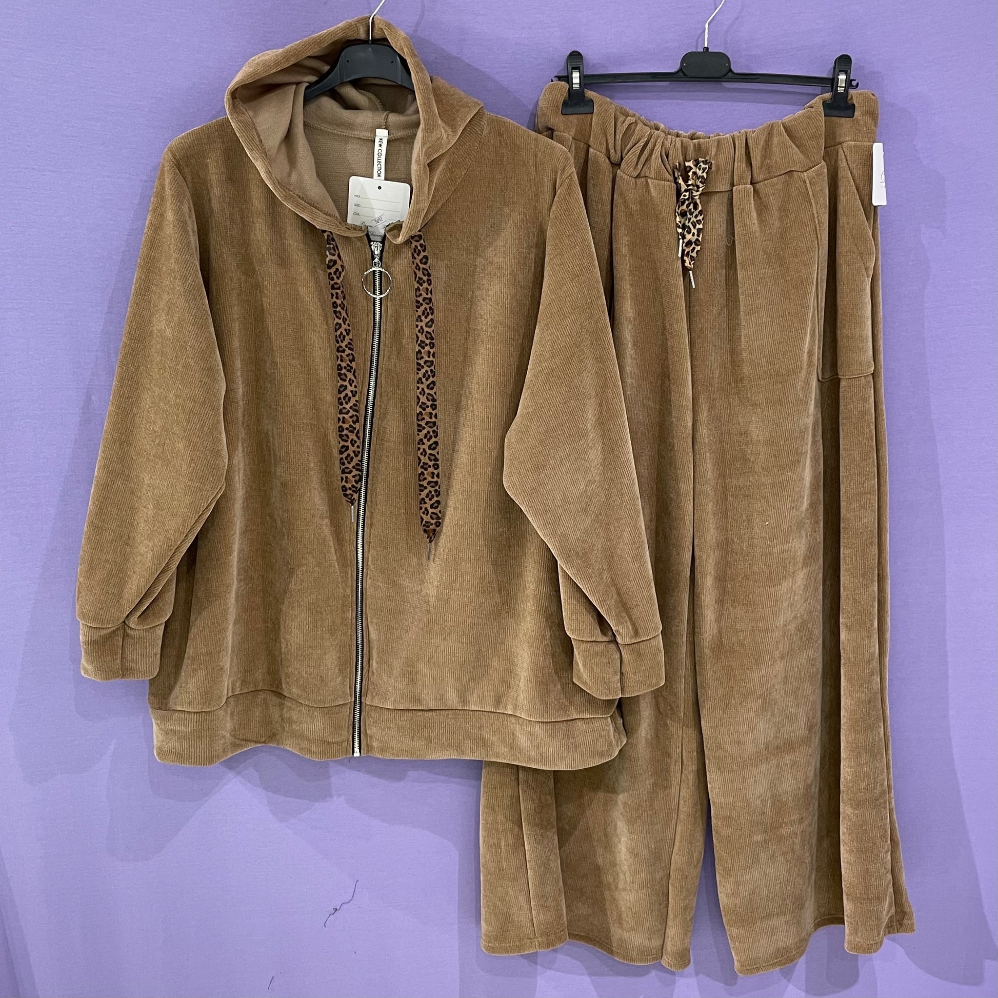 Maxi tuta dettagli animalier curvy