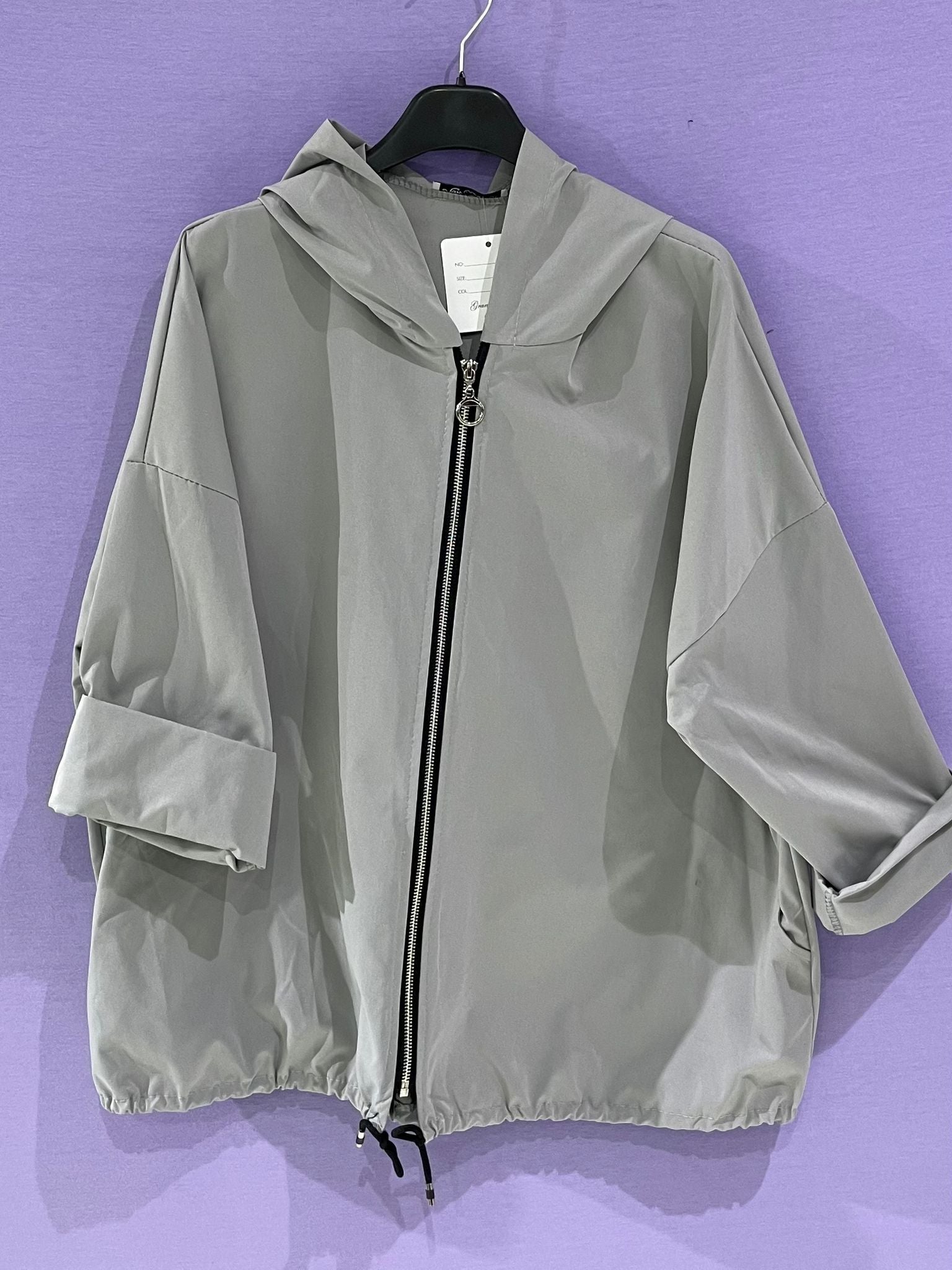 Impermeabile con cappuccio curvy