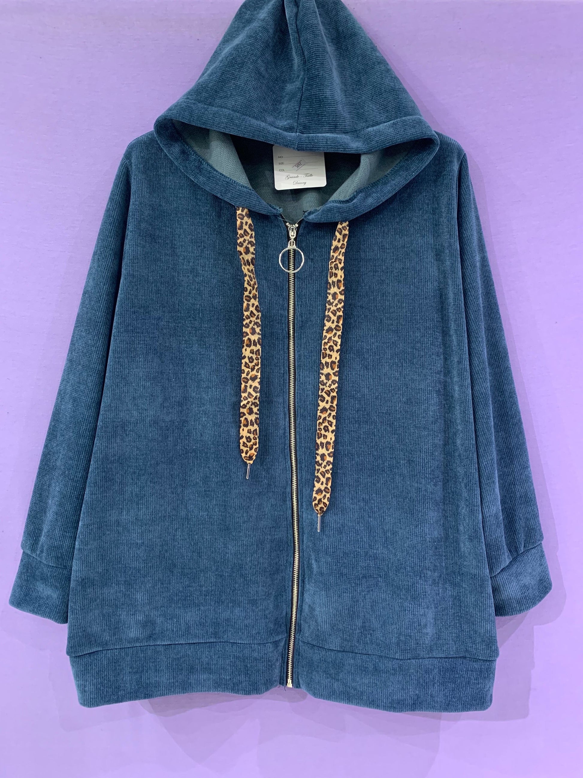 Maxi felpa dettagli animalier curvy