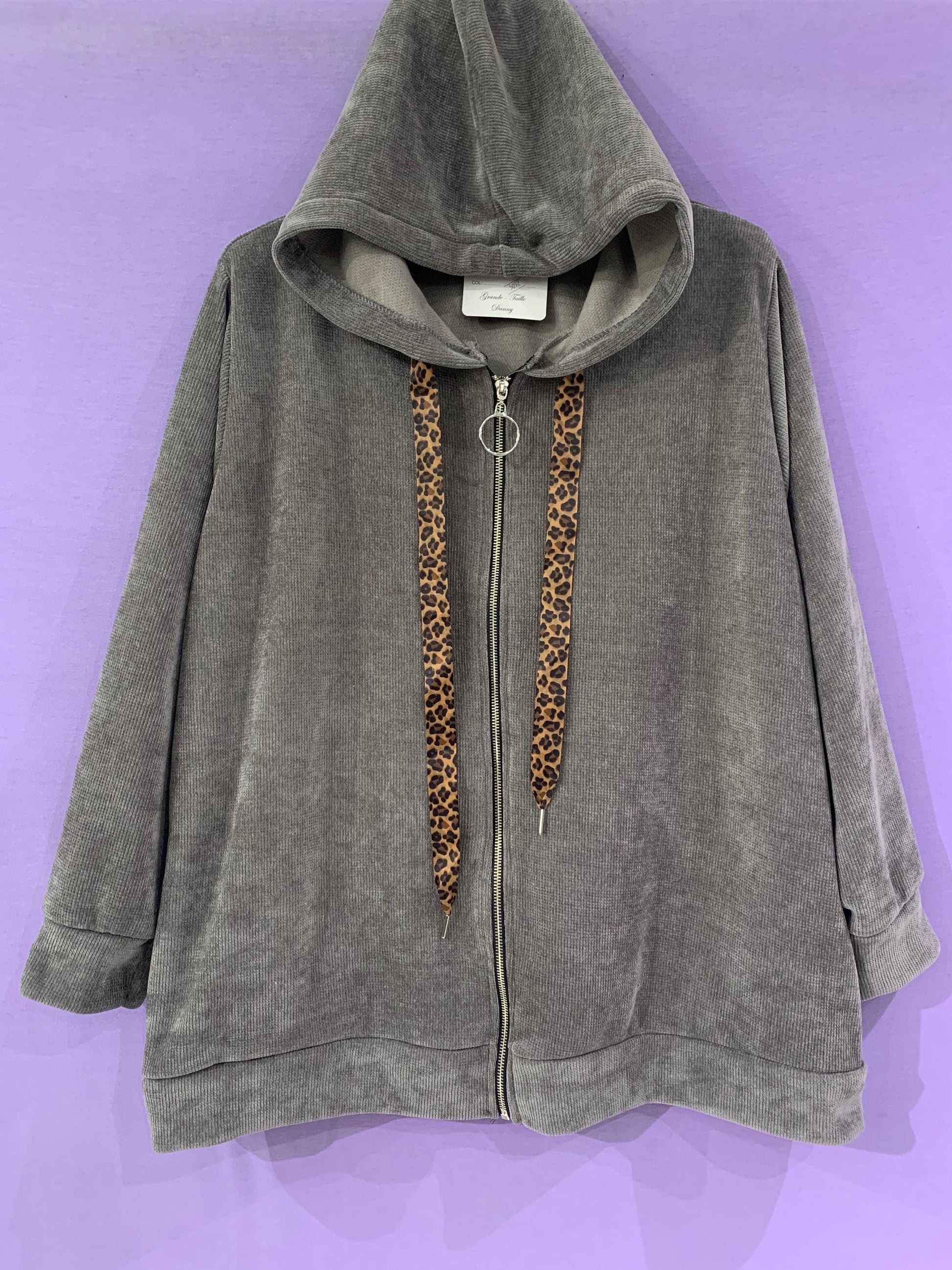 Maxi felpa dettagli animalier curvy