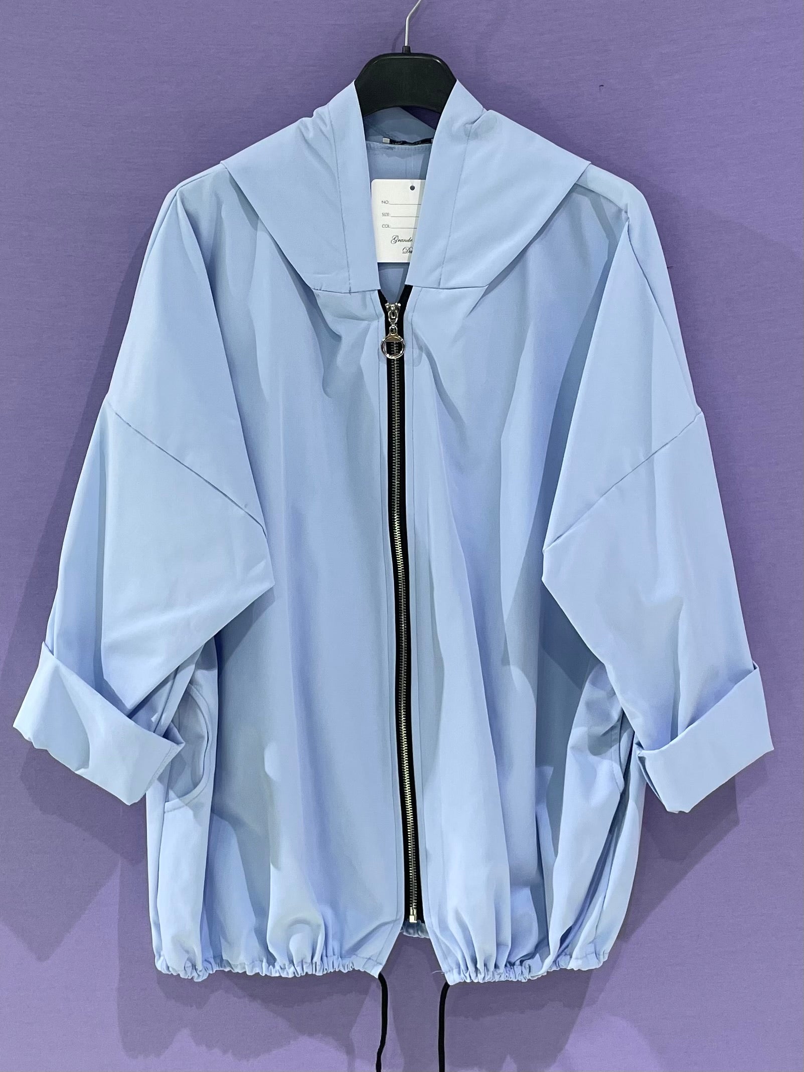 Impermeabile con cappuccio curvy