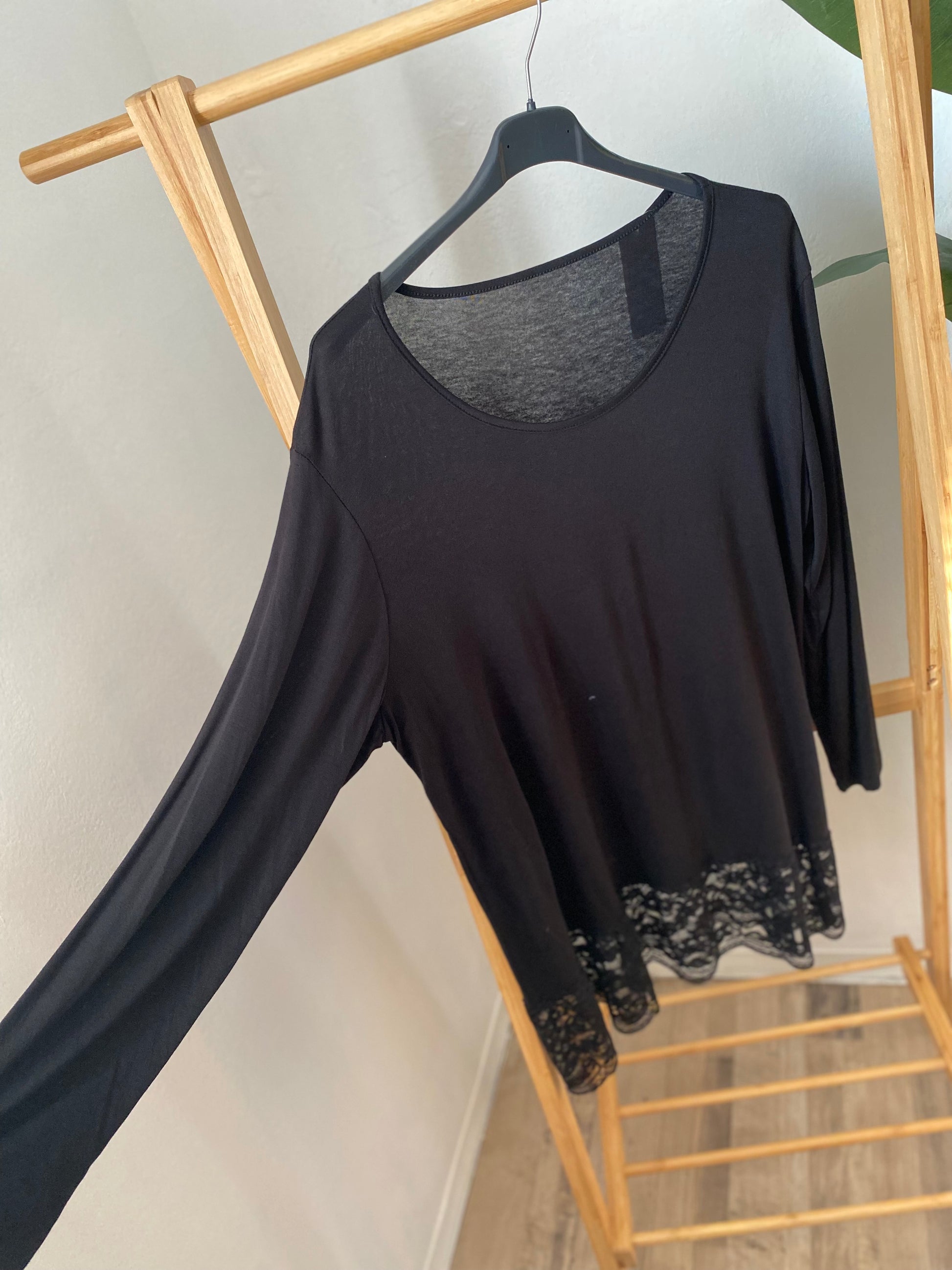Maglia fondo pizzo
