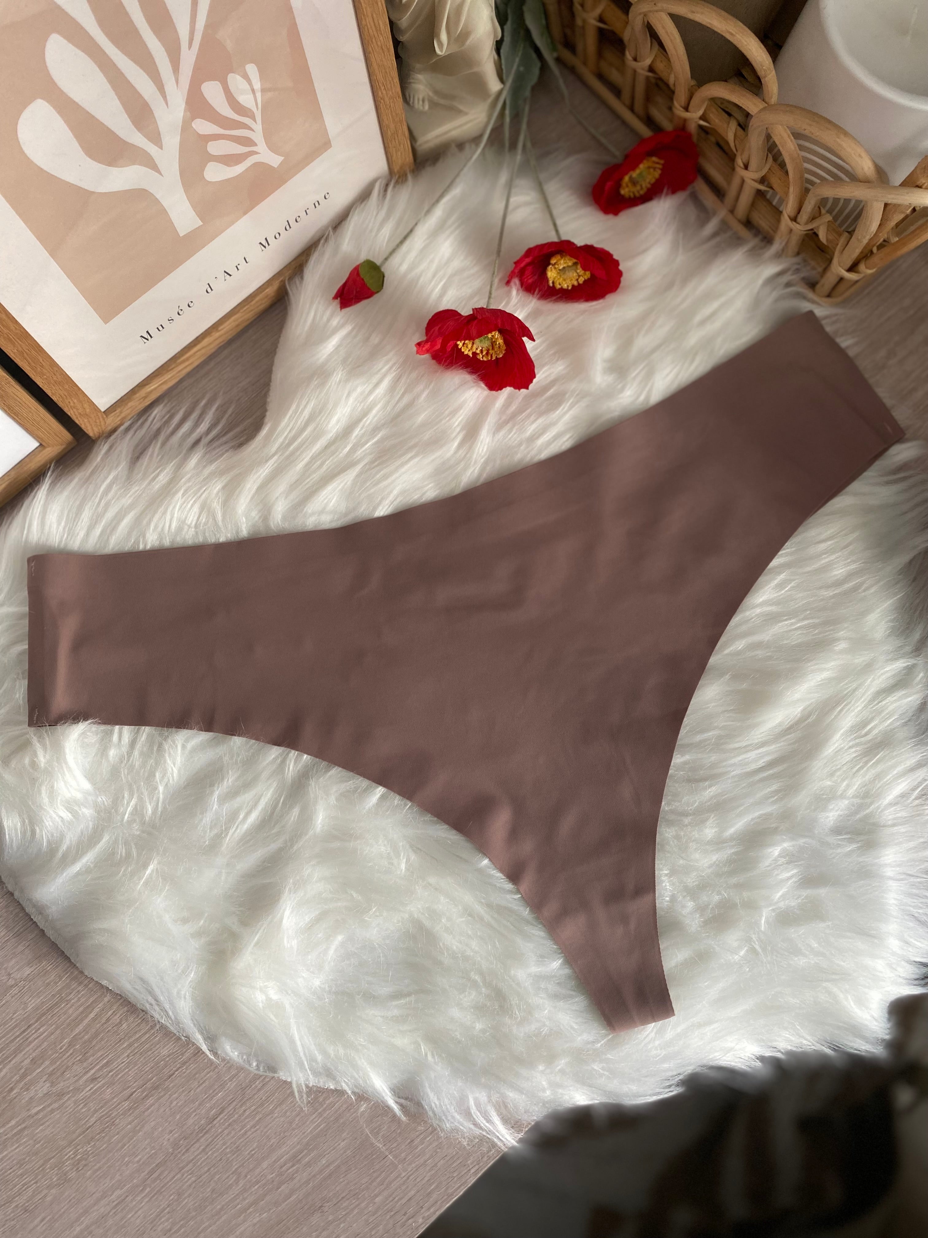 Tanga curvy microfibra invisibile taglio laser