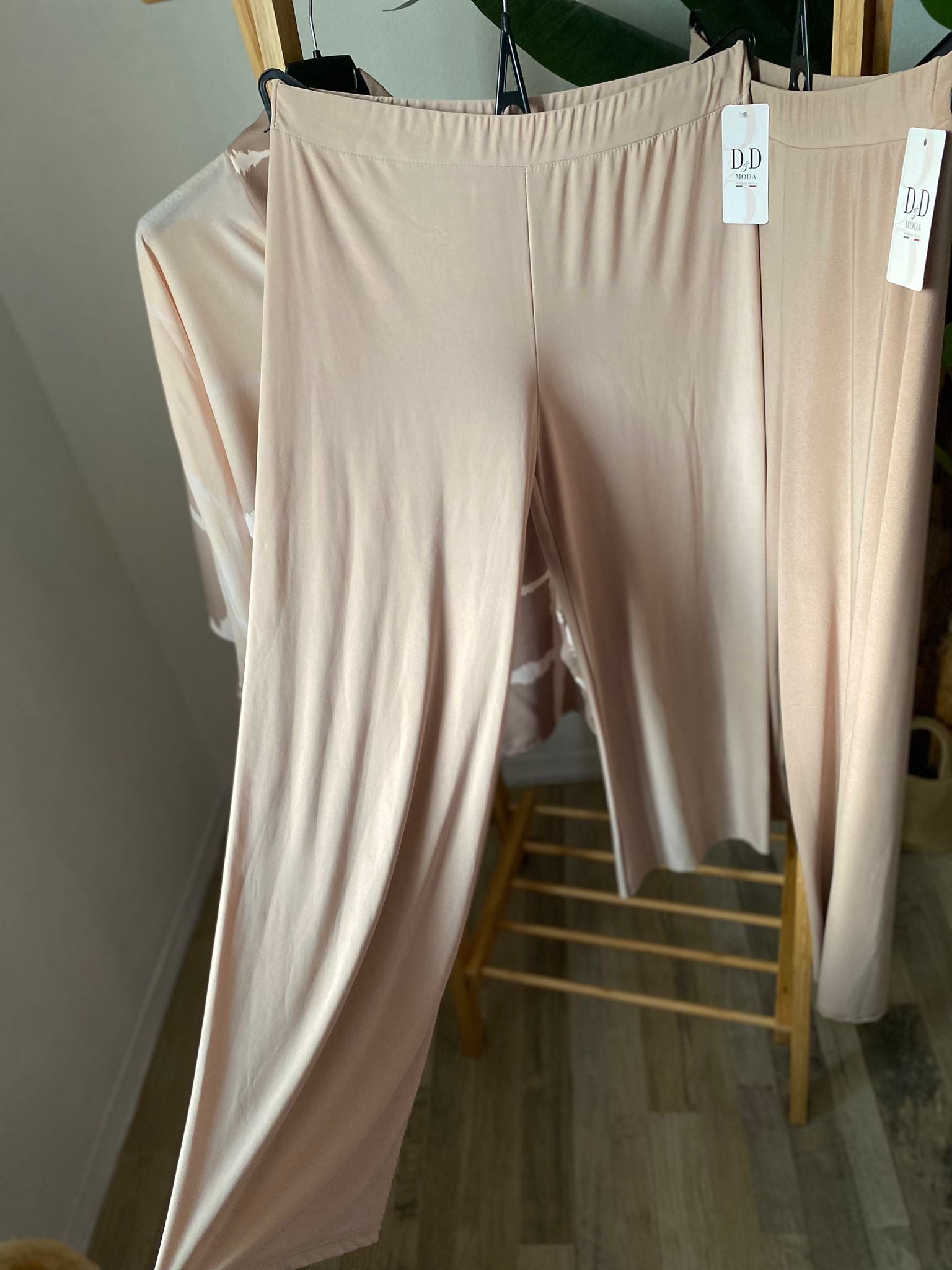 Panta basic taglie comode in viscosa