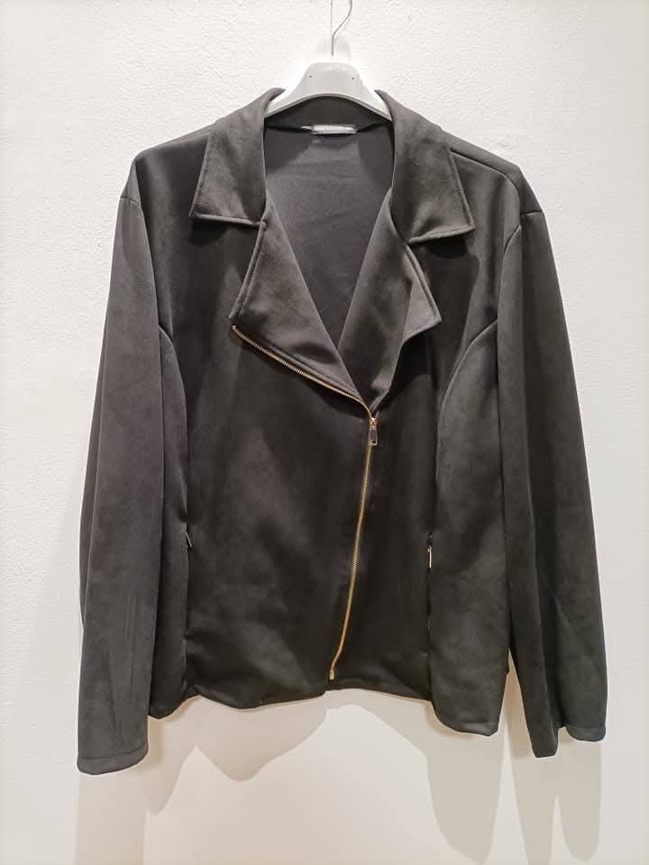 Giacca ecopelle scamosciata curvy