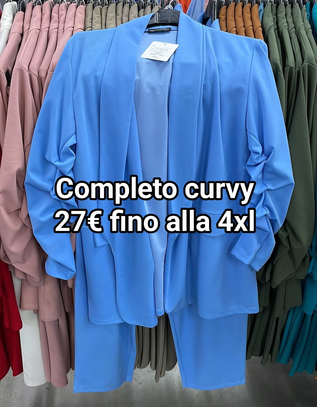 Completo curvy manica arricciata