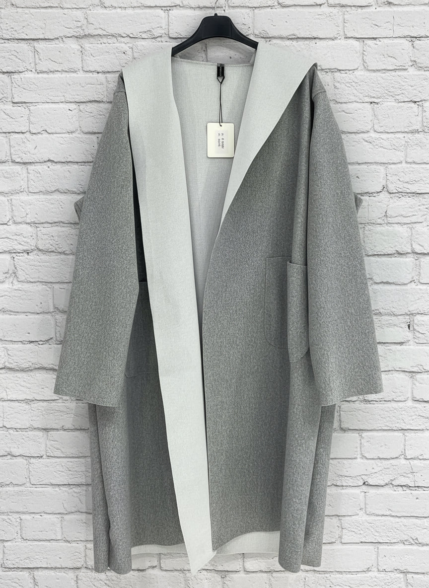 Maxi cappotto curvy con cappuccio