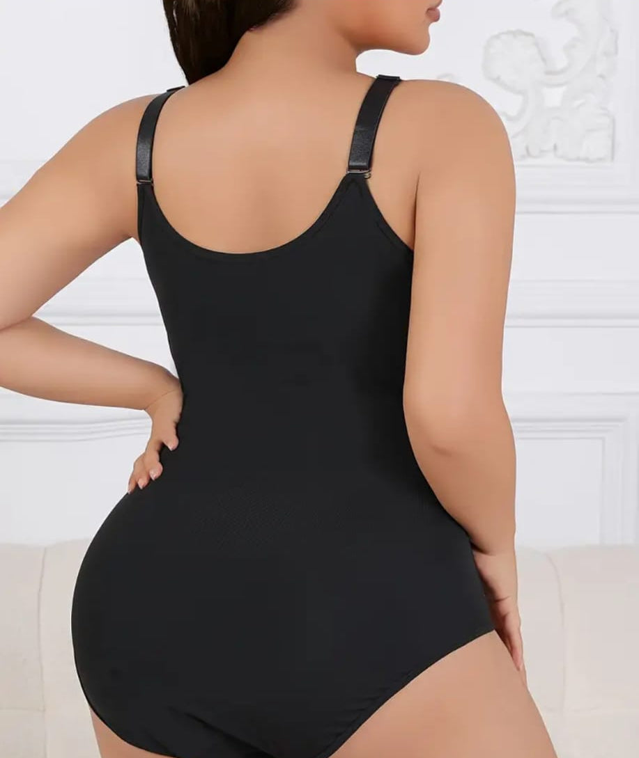 Body contenitivo elasticizzato liscio donna curvy