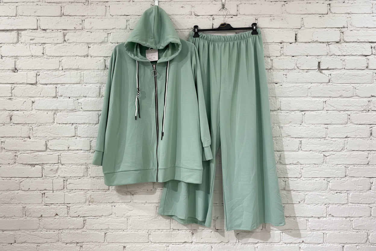 Maxi tuta morbida elasticizzata curvy