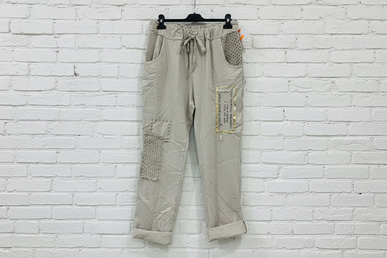 Maxi jeansetto applicazioni macramè laccio curvy