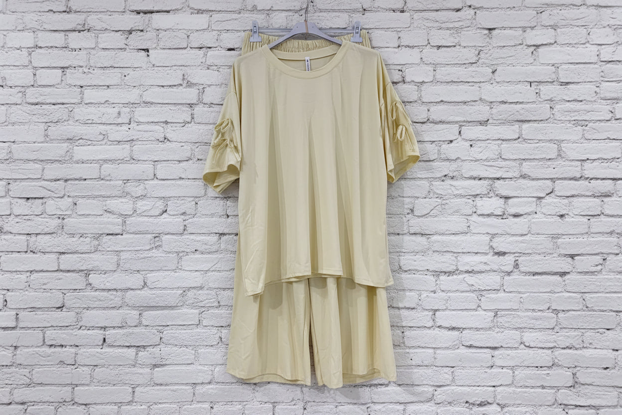 Completo laccetti t-shirt pantalone curvy