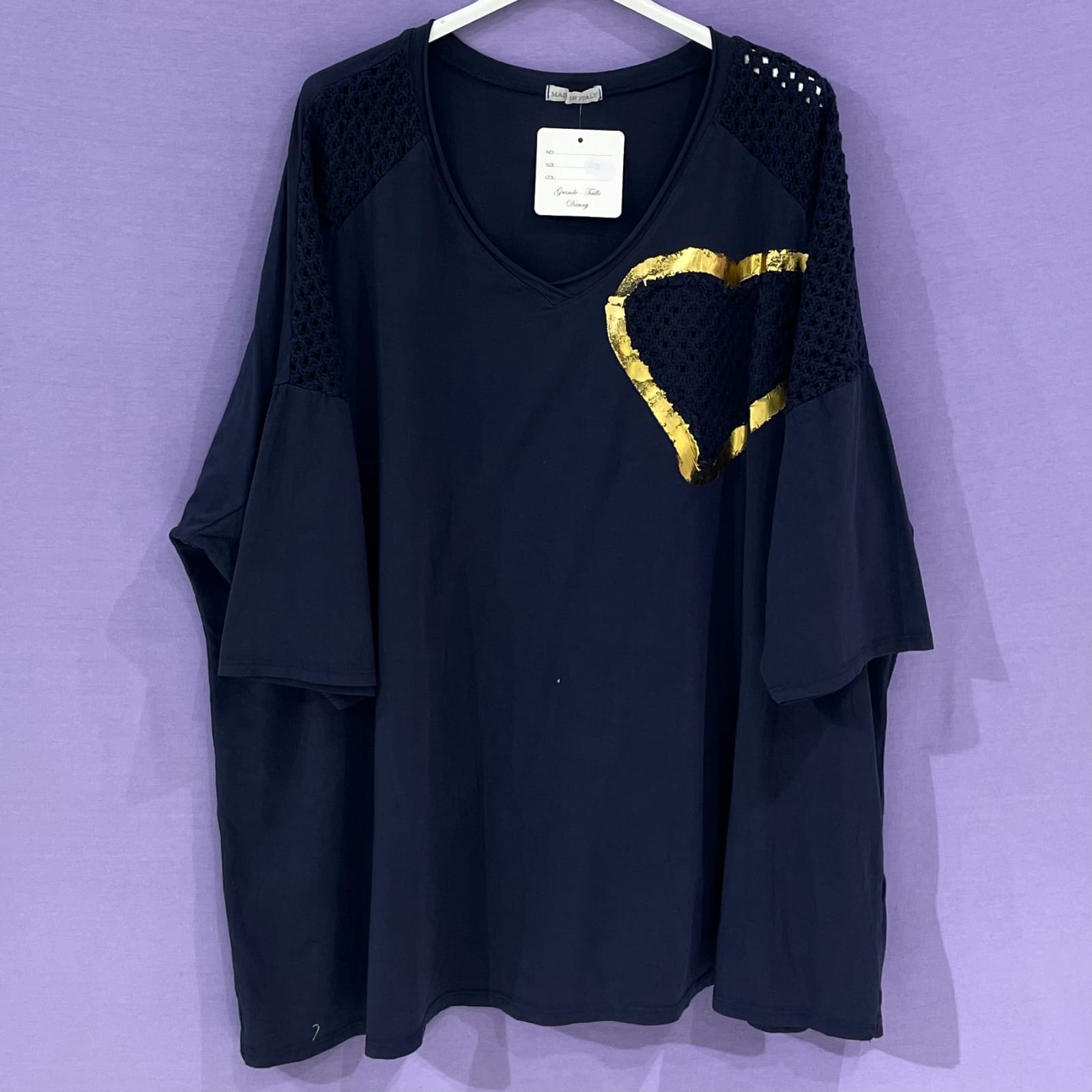 Maxi maglia cuore d'oro con macramè curvy