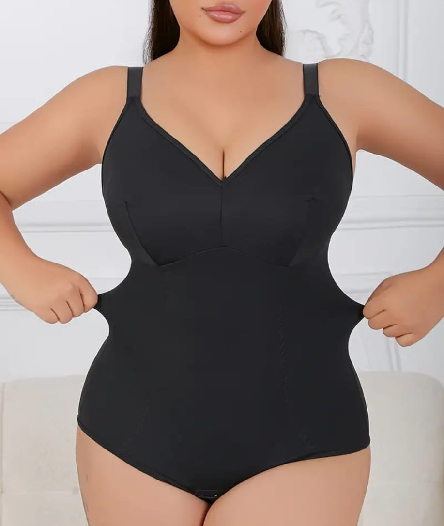 Body contenitivo elasticizzato liscio donna curvy