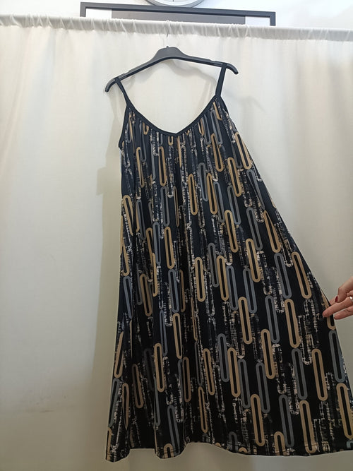 Abito spallina fine Diana - Prima Fila Moda Curvy