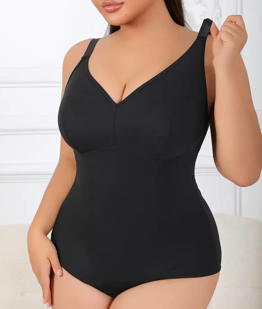 Body contenitivo elasticizzato liscio donna curvy - Prima Fila Moda Curvy