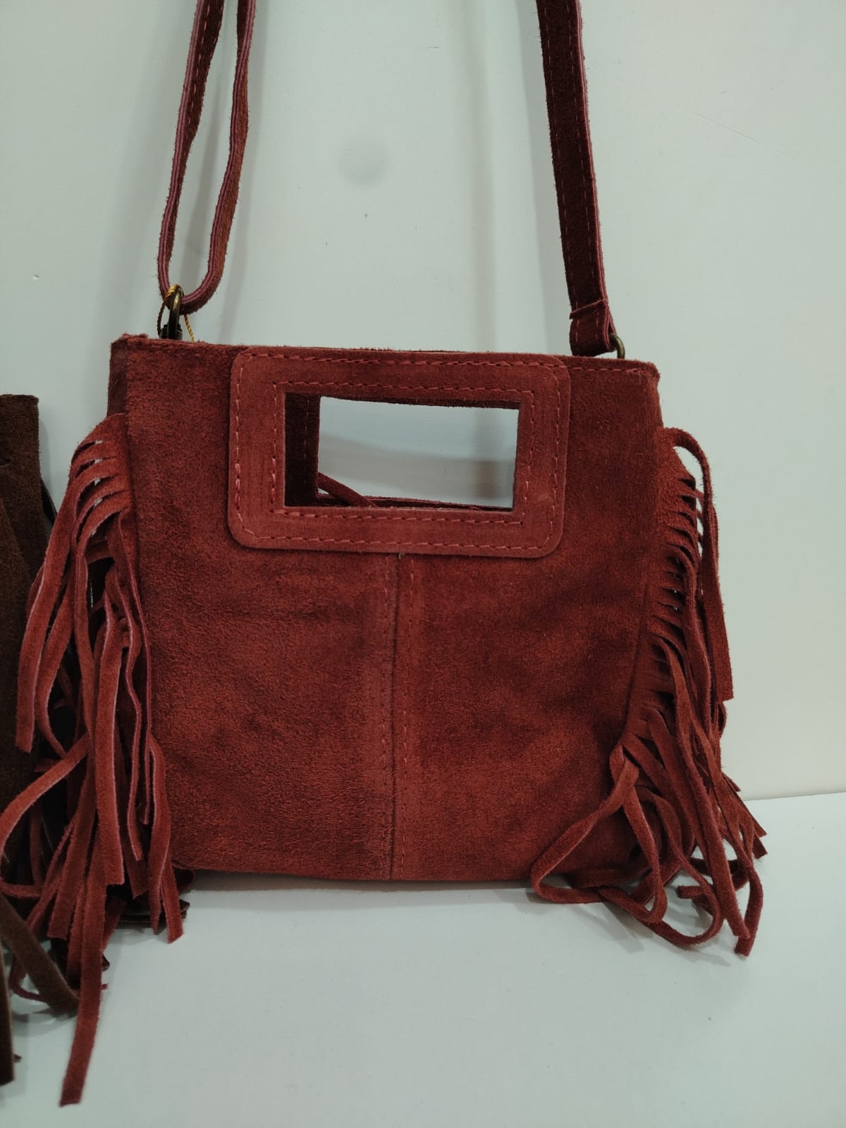Borsa A Mano e Tracolla in vera pelle scamosciata - Prima Fila Moda Curvy