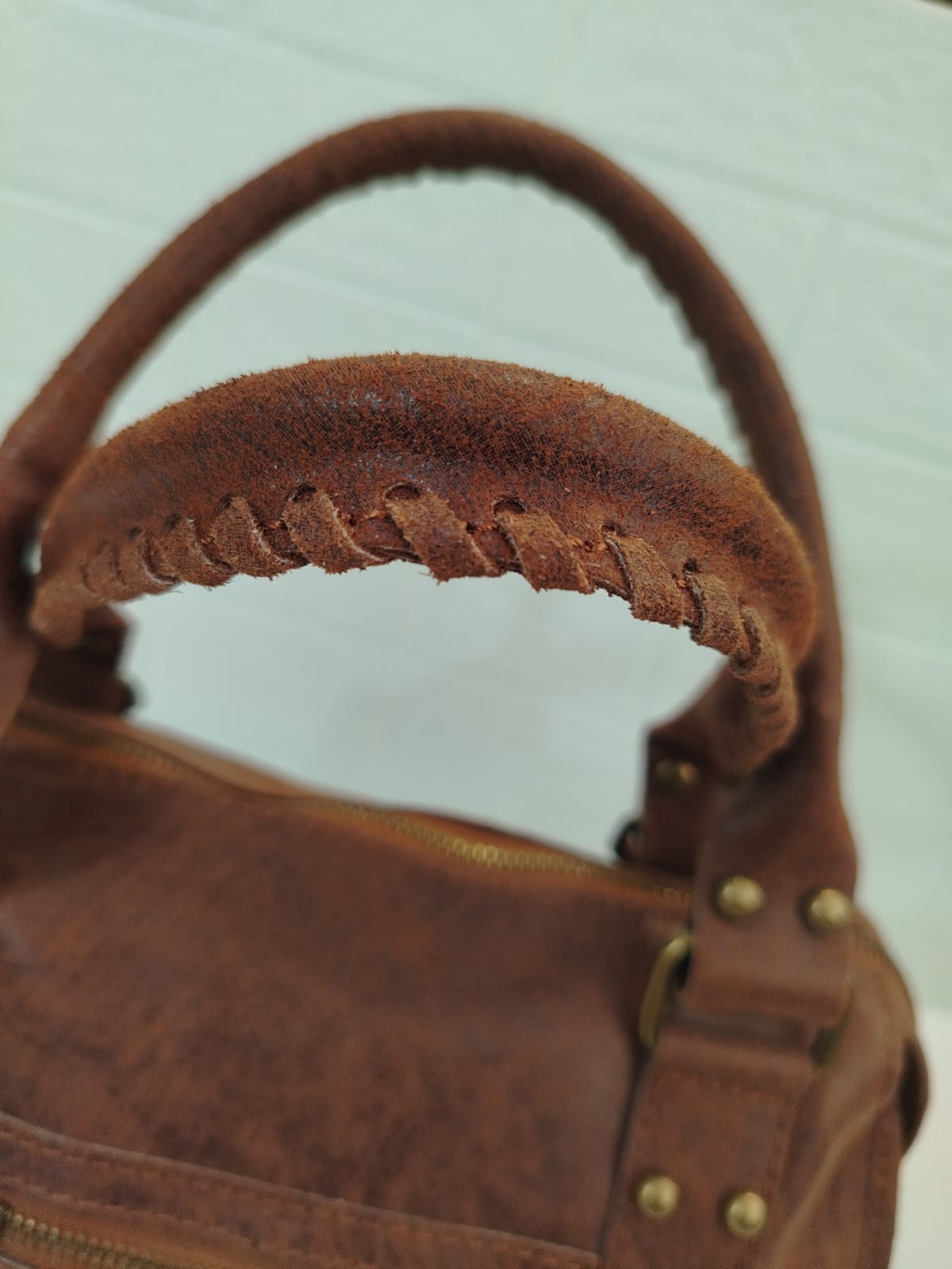 City bag media marrone in vera pelle