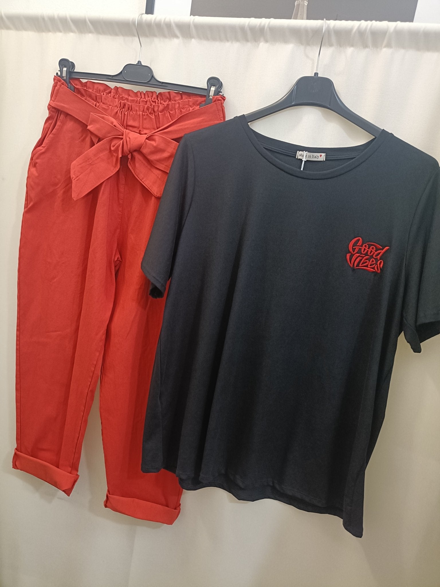 Completo coordinato Jeansetto fiocco e t-shirt cotone good vibes curvy - Prima Fila Moda Curvy