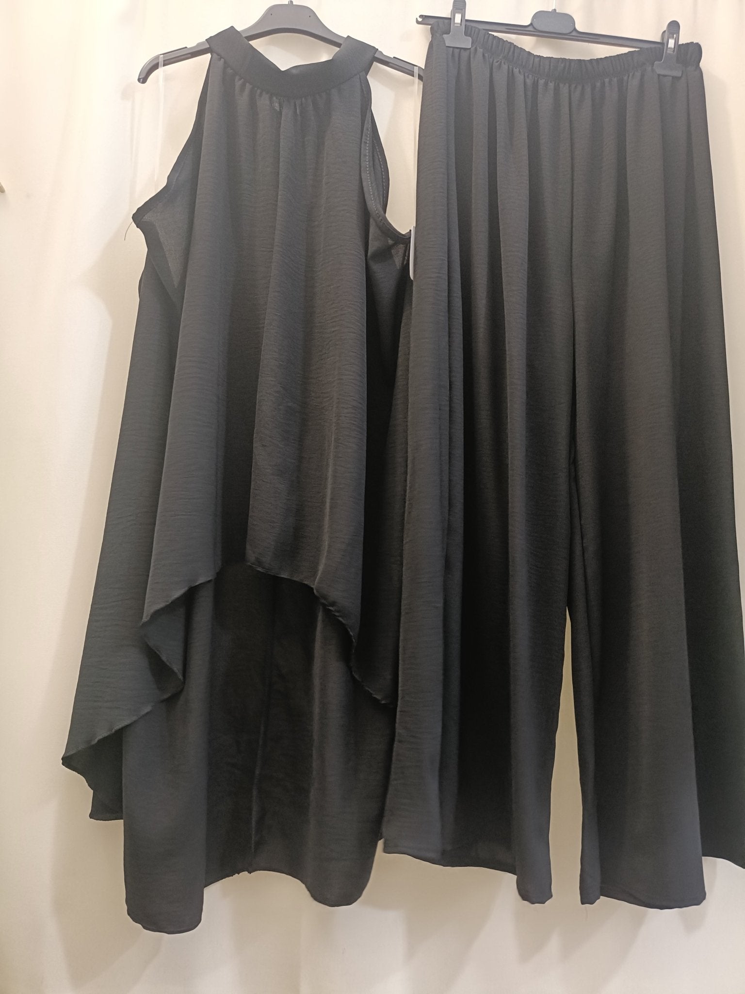 Coordinato nero con fiocco curvy taglie comode - Prima Fila Moda Curvy