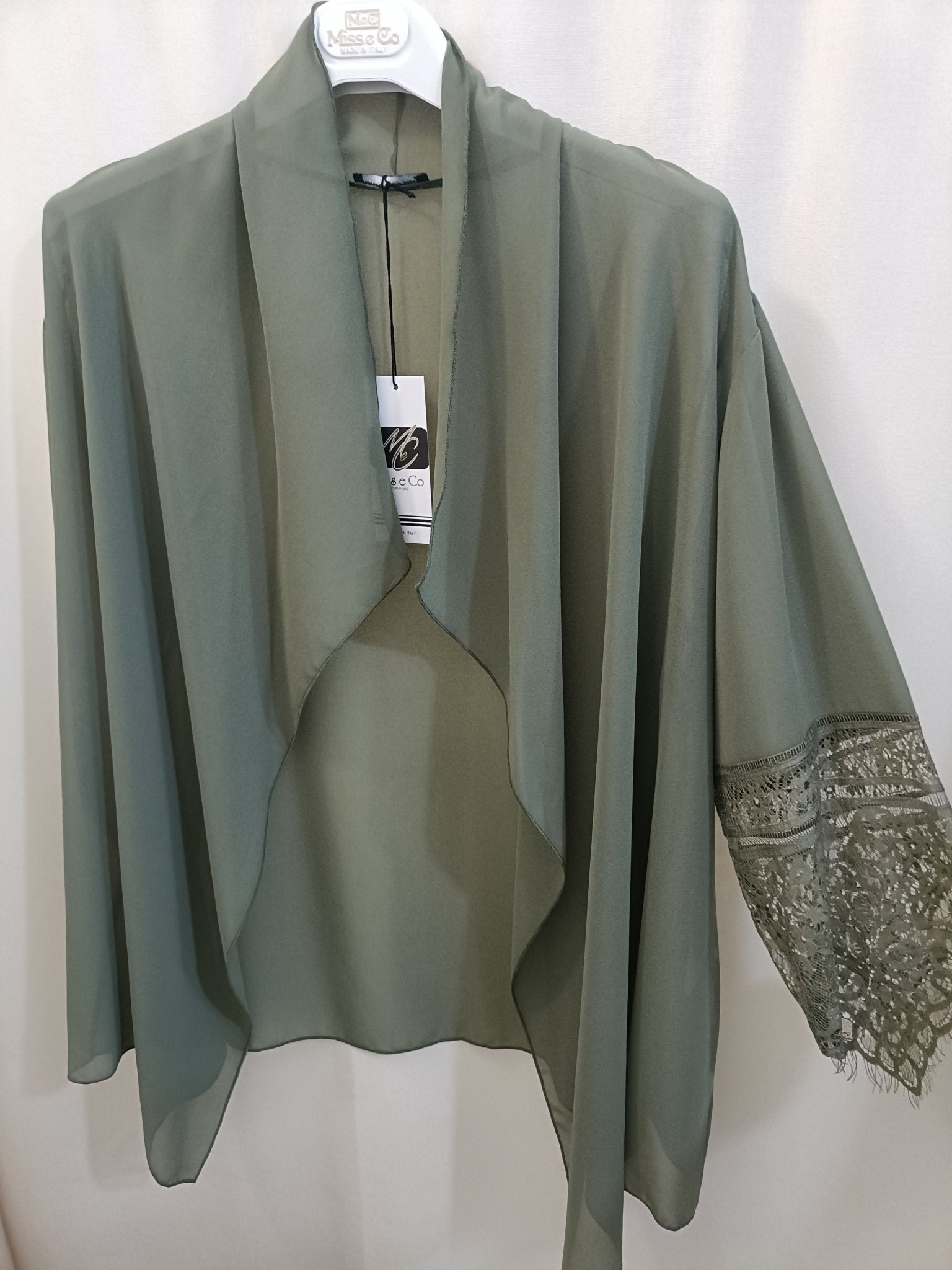 Coprispalle con merletto taglie comode XL 5XL - Prima Fila Moda Curvy