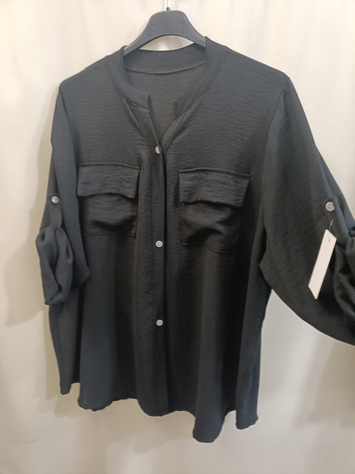 Maxi camicia con bottoni e taschine curvy - Prima Fila Moda Curvy