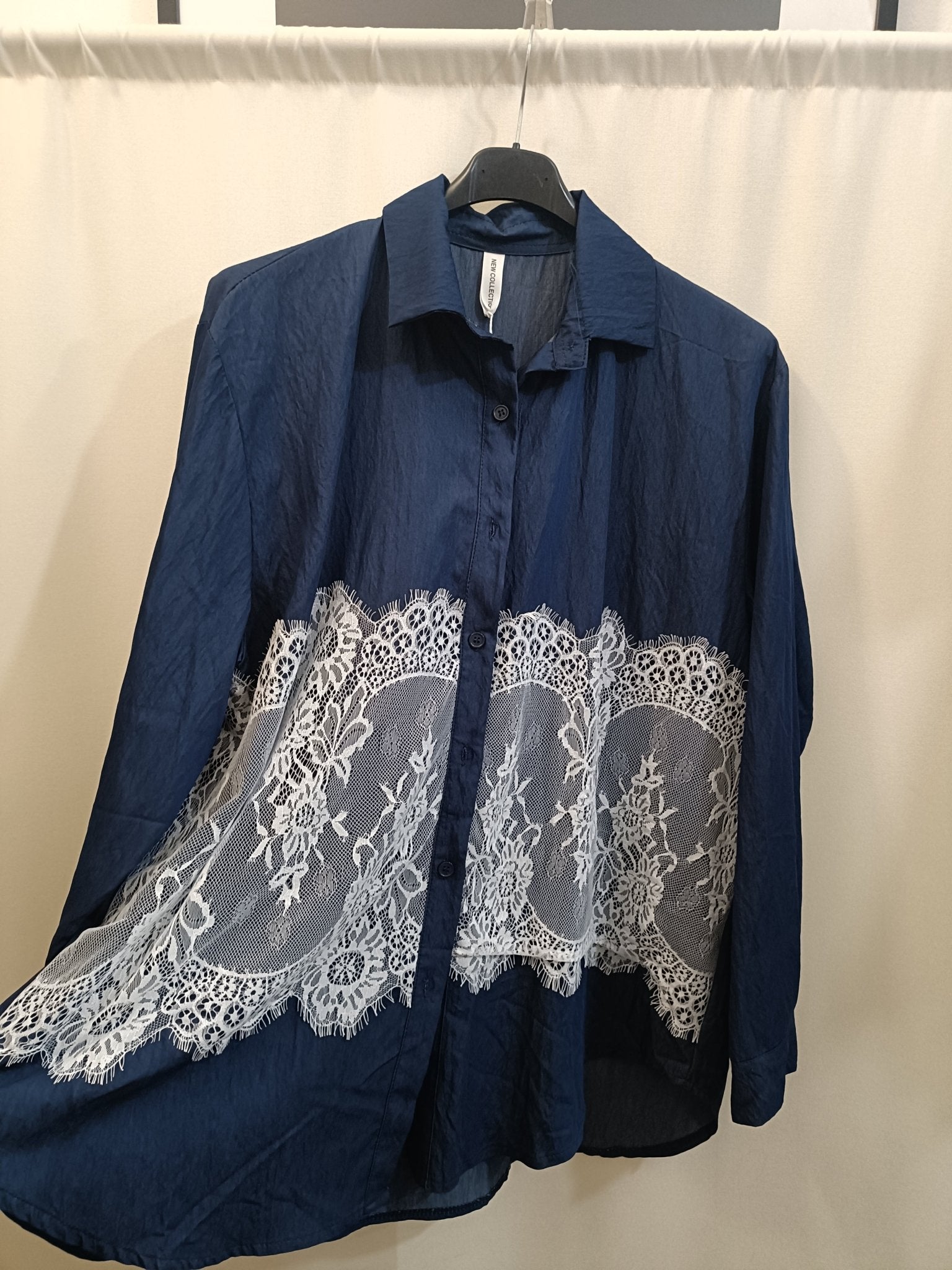 Maxi camicia leggera e fluida con macramè bianco curvy taglie comode - Prima Fila Moda Curvy