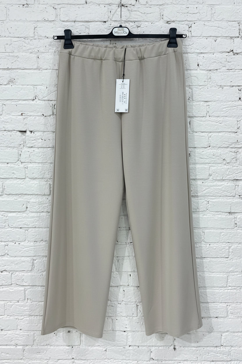 Maxi pantalone elasticizzato curvy - Prima Fila Moda Curvy
