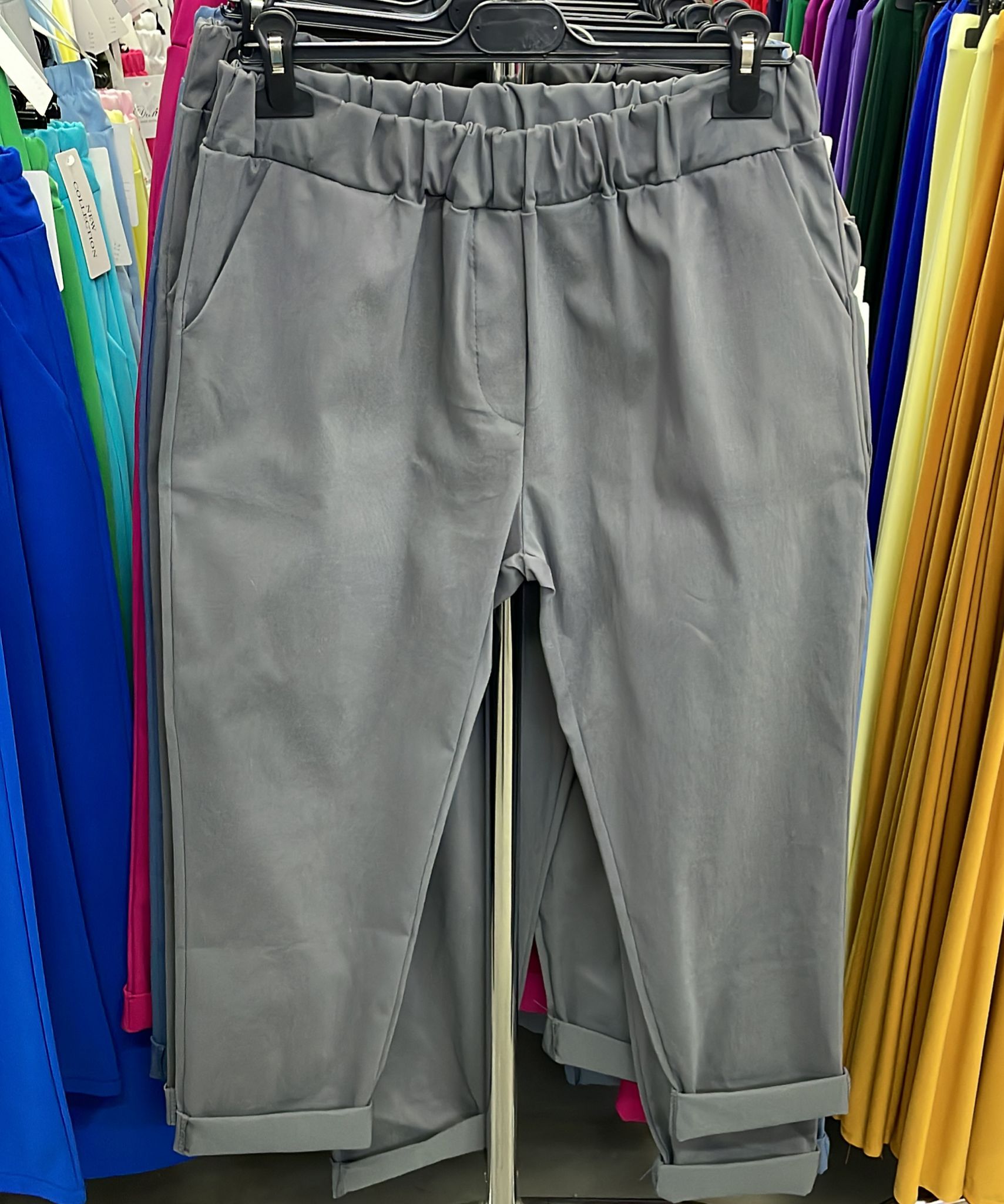Pantaloni Jeansetto donna curvy in viscosa, vestibilità ampia, vita alta e comfort garantito - Prima Fila Moda Curvy