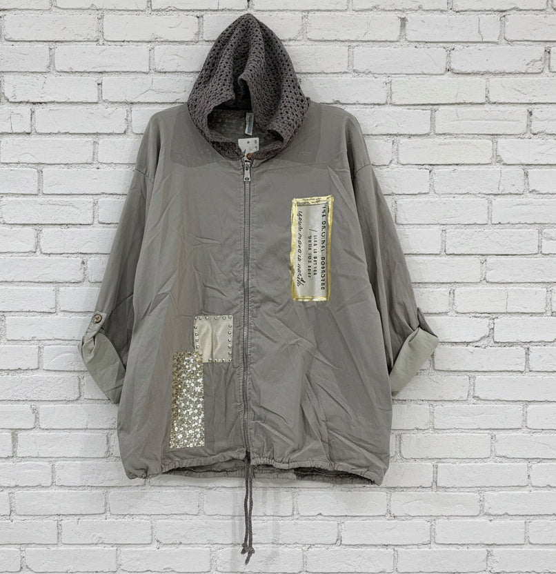 Maxi felpa cappuccio stampe curvy