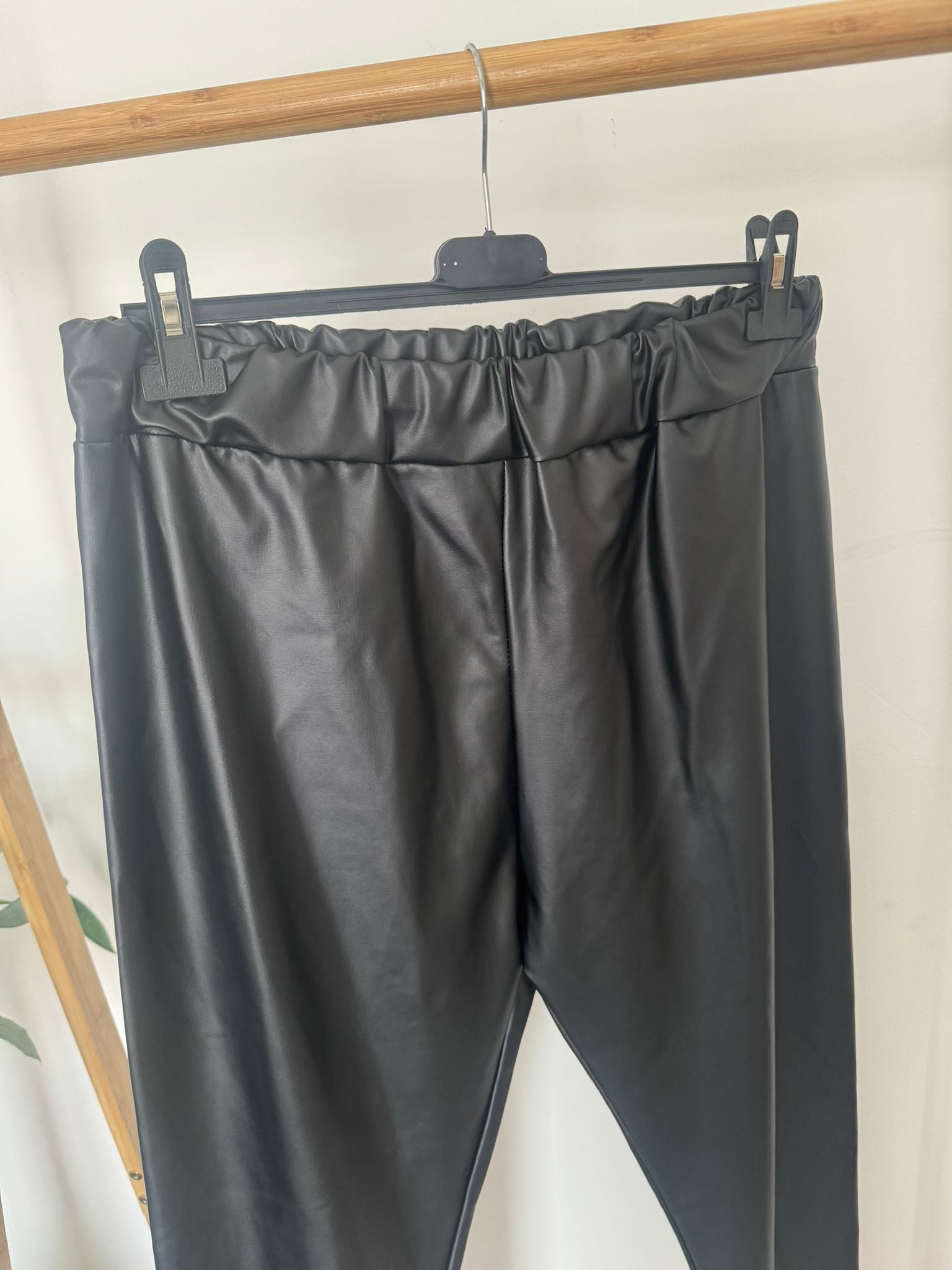 Leggings ecopelle curvy