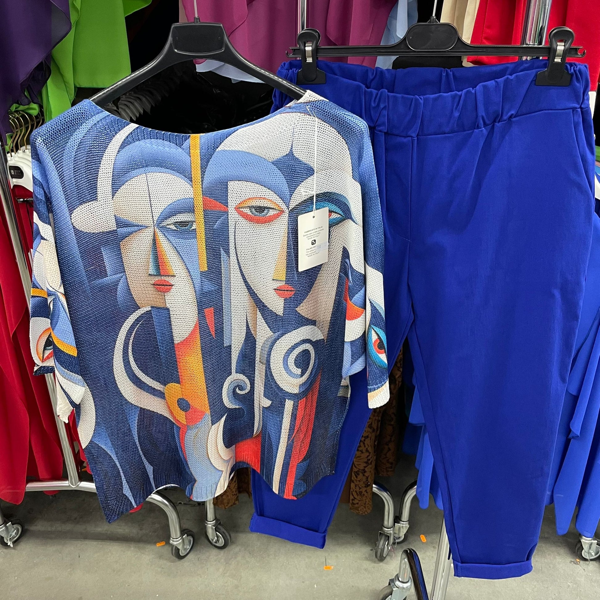 Completo Jeansetti e blusa