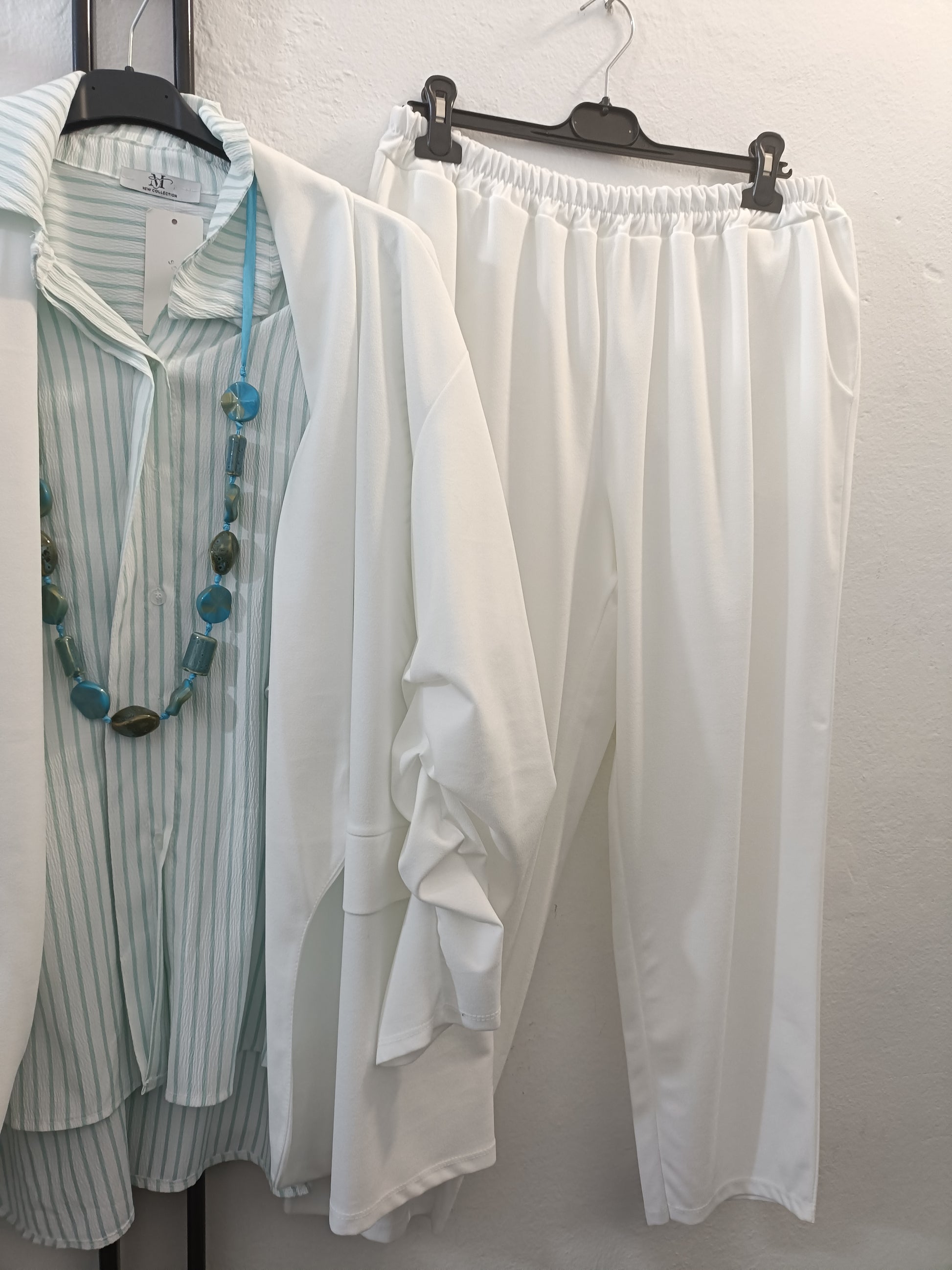 Tailleur Curvy bianco