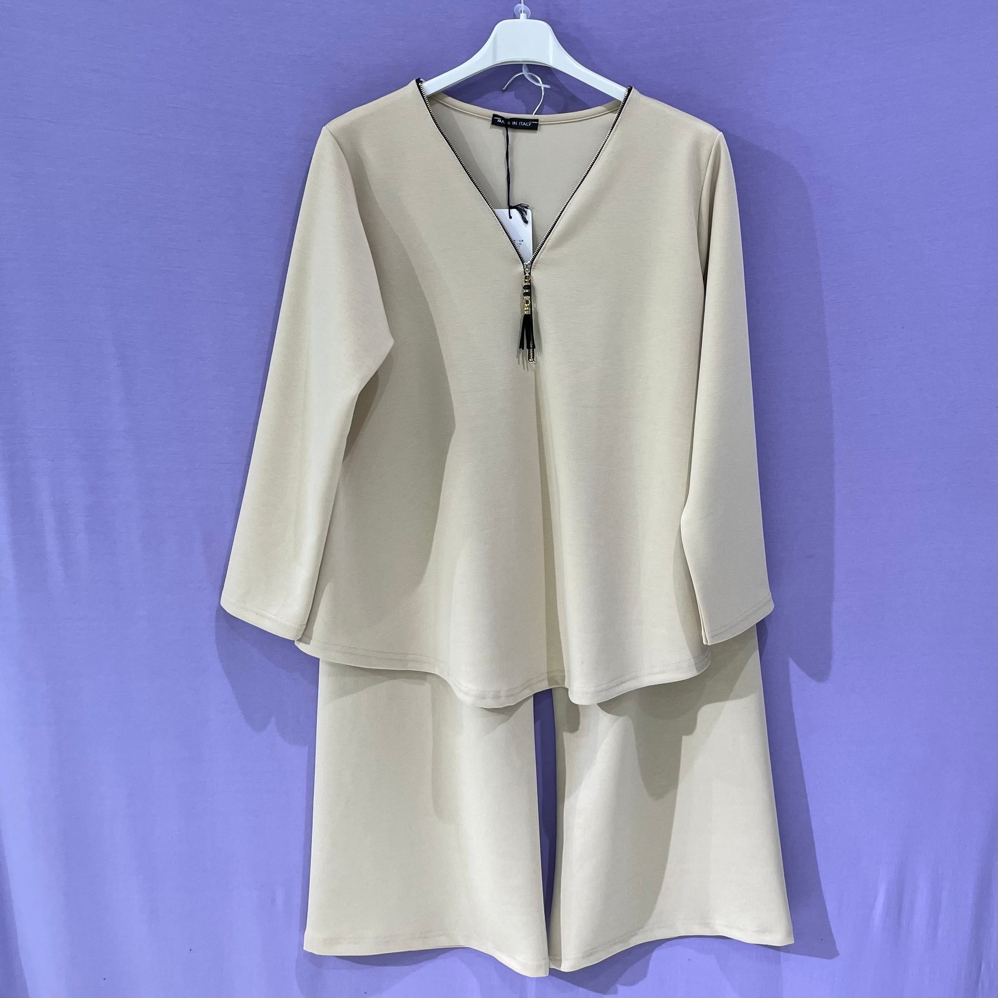 Completo curvy con zip
