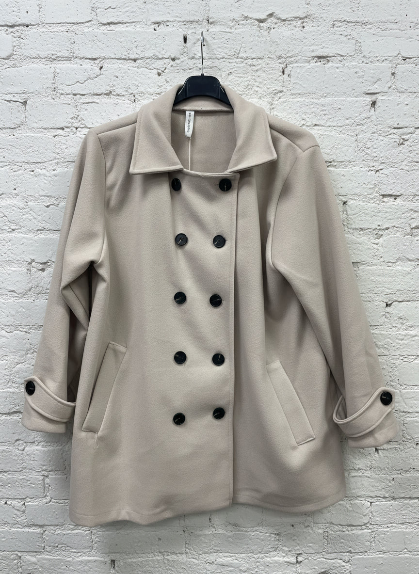 Cappotto doppio petto curvy