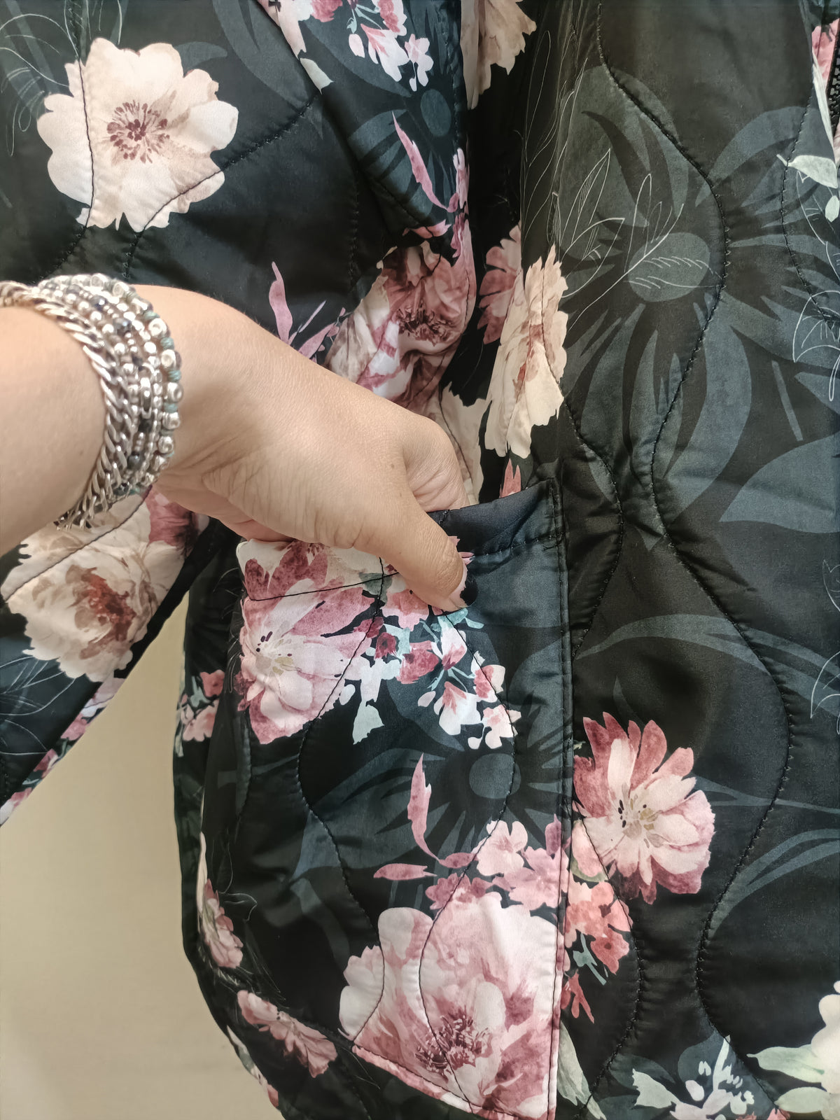 Maxi piumino con cappuccio oversize - curvy e tall