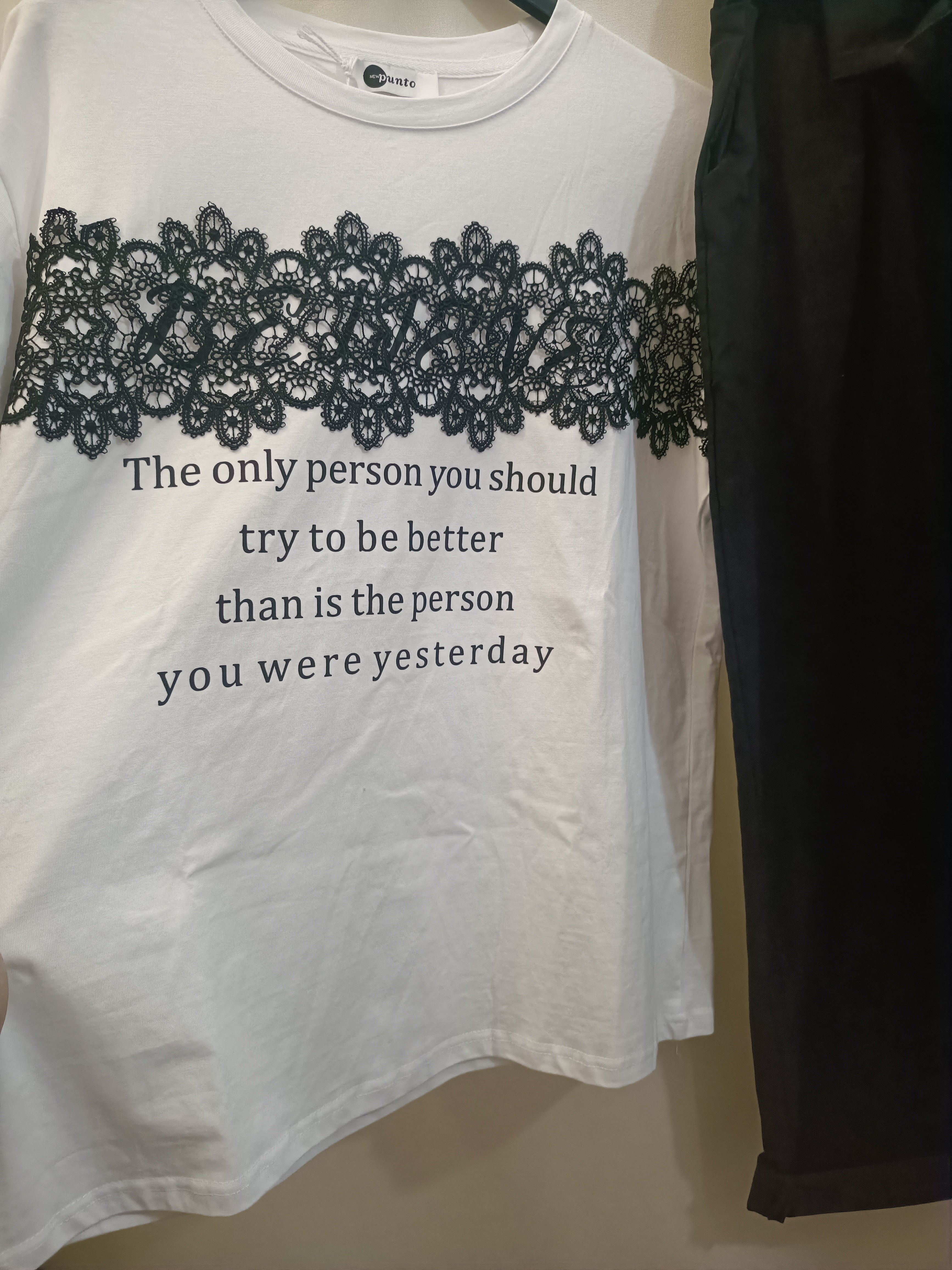 T-shirt Scritta e merletto Curvy