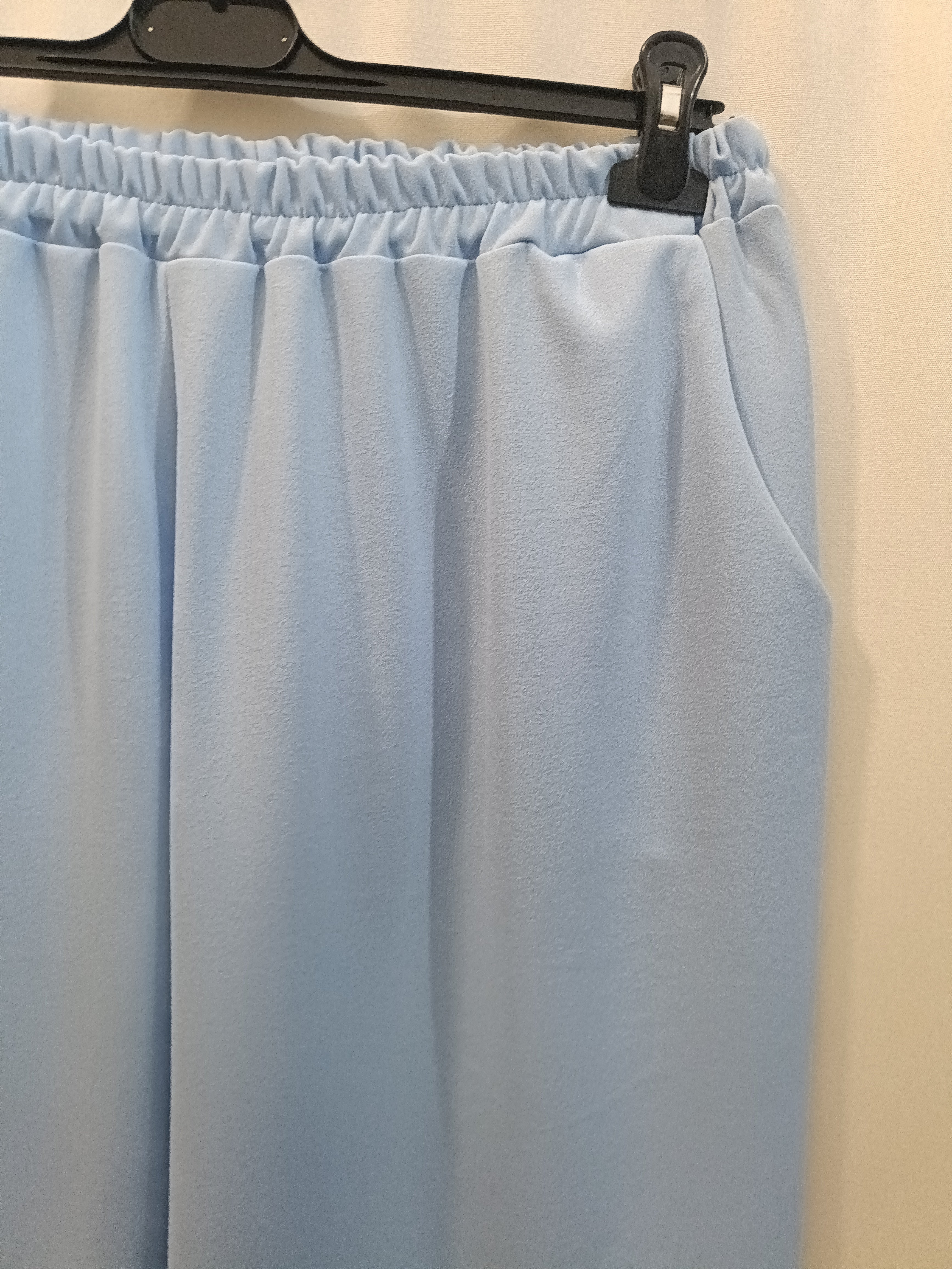 Pantalone da tailleur con tasche
