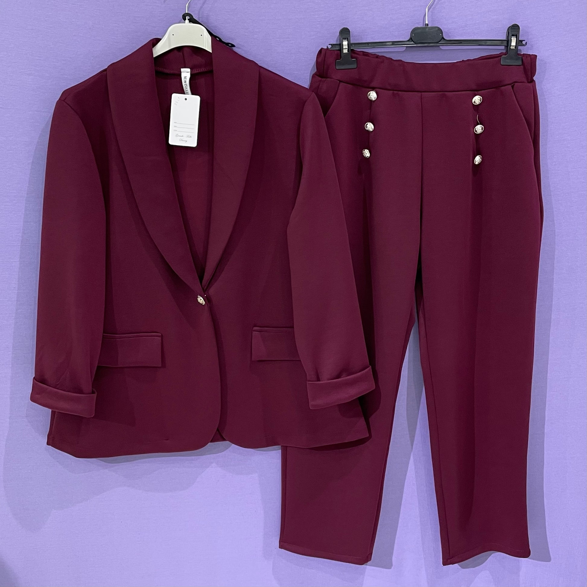 Tailleur bottoni decorativi curvy