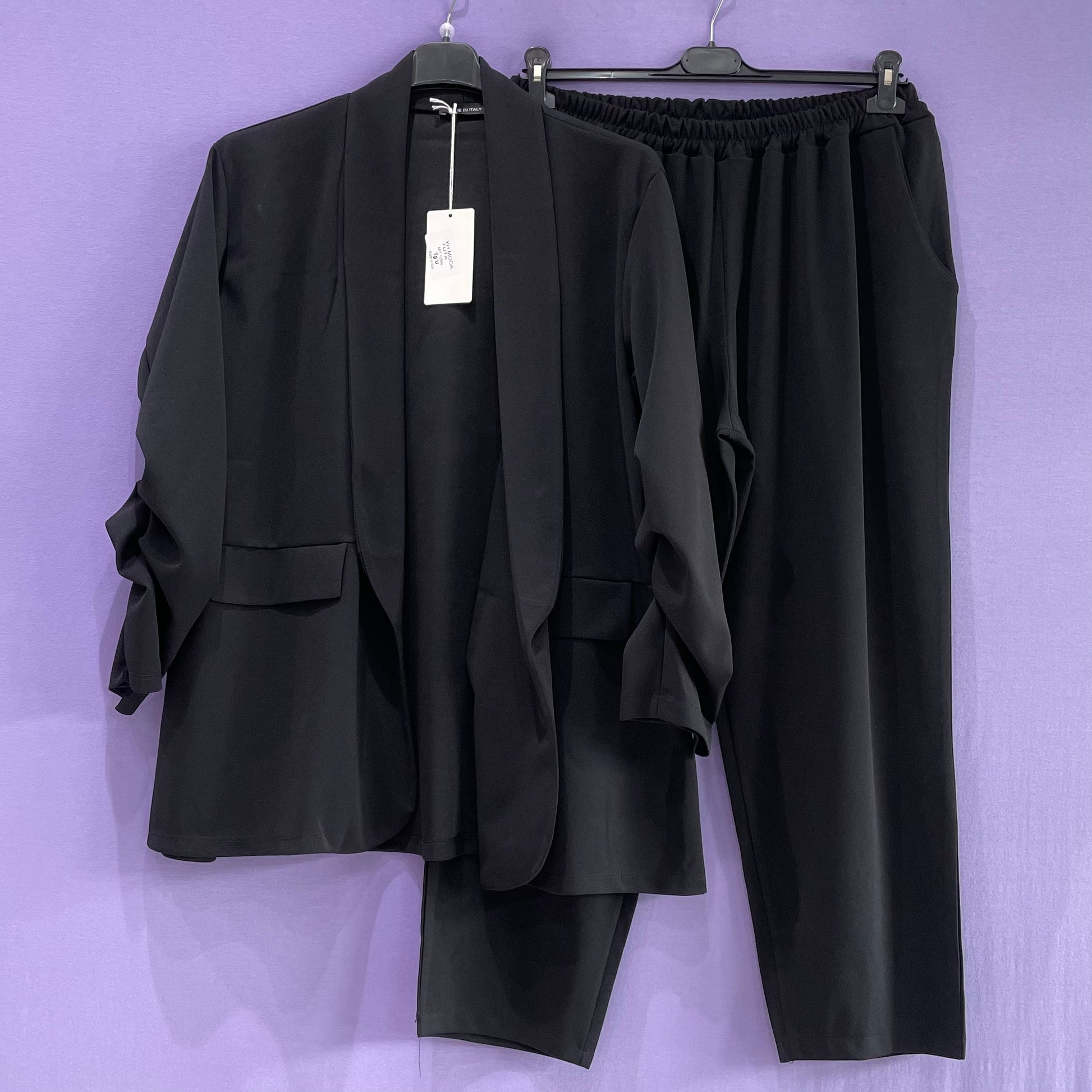 Tailleur Curvy Over manica arricciata