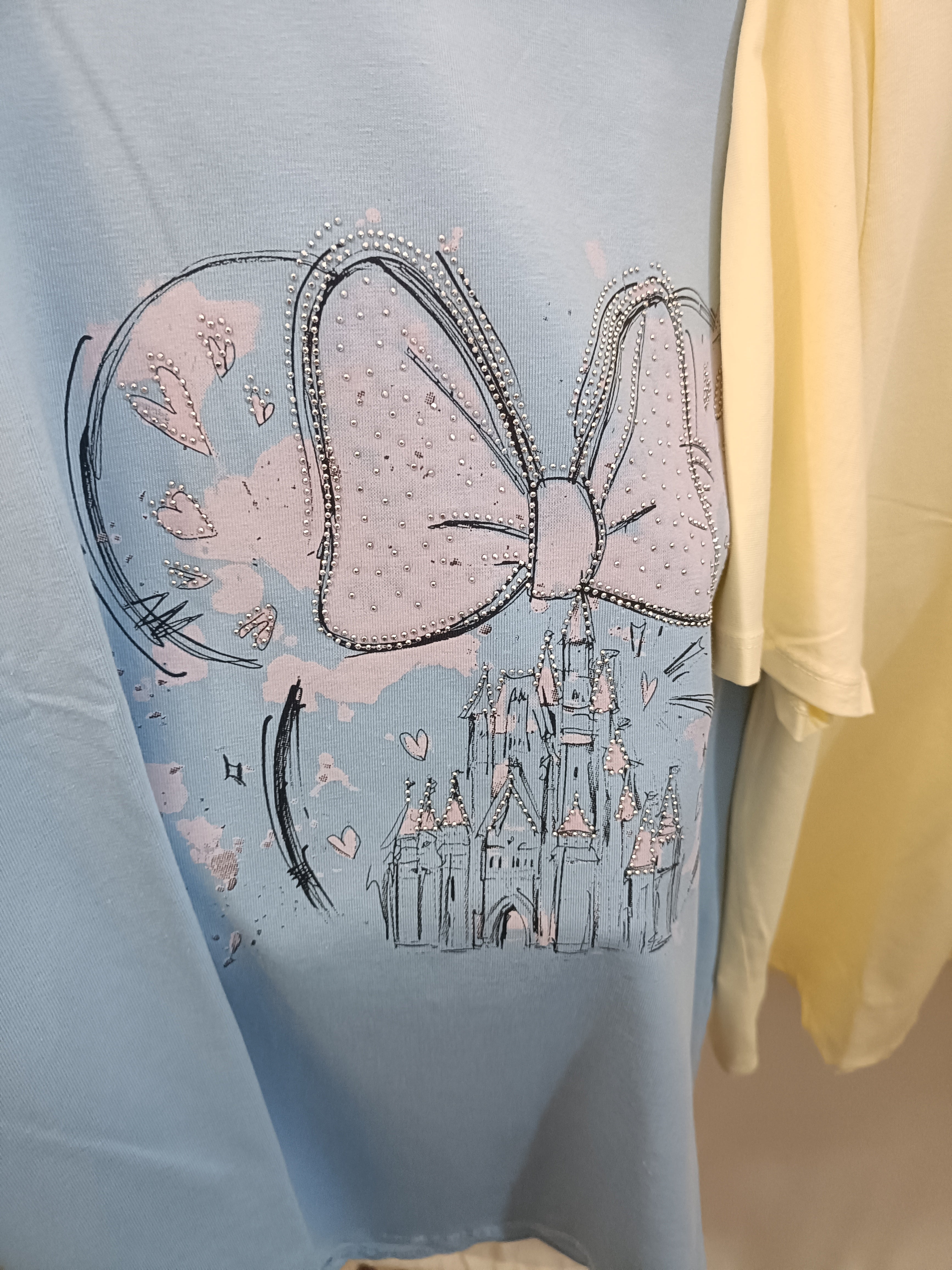 T-Shirt Donna "Magico Castello" con Strass – Nuova Collezione