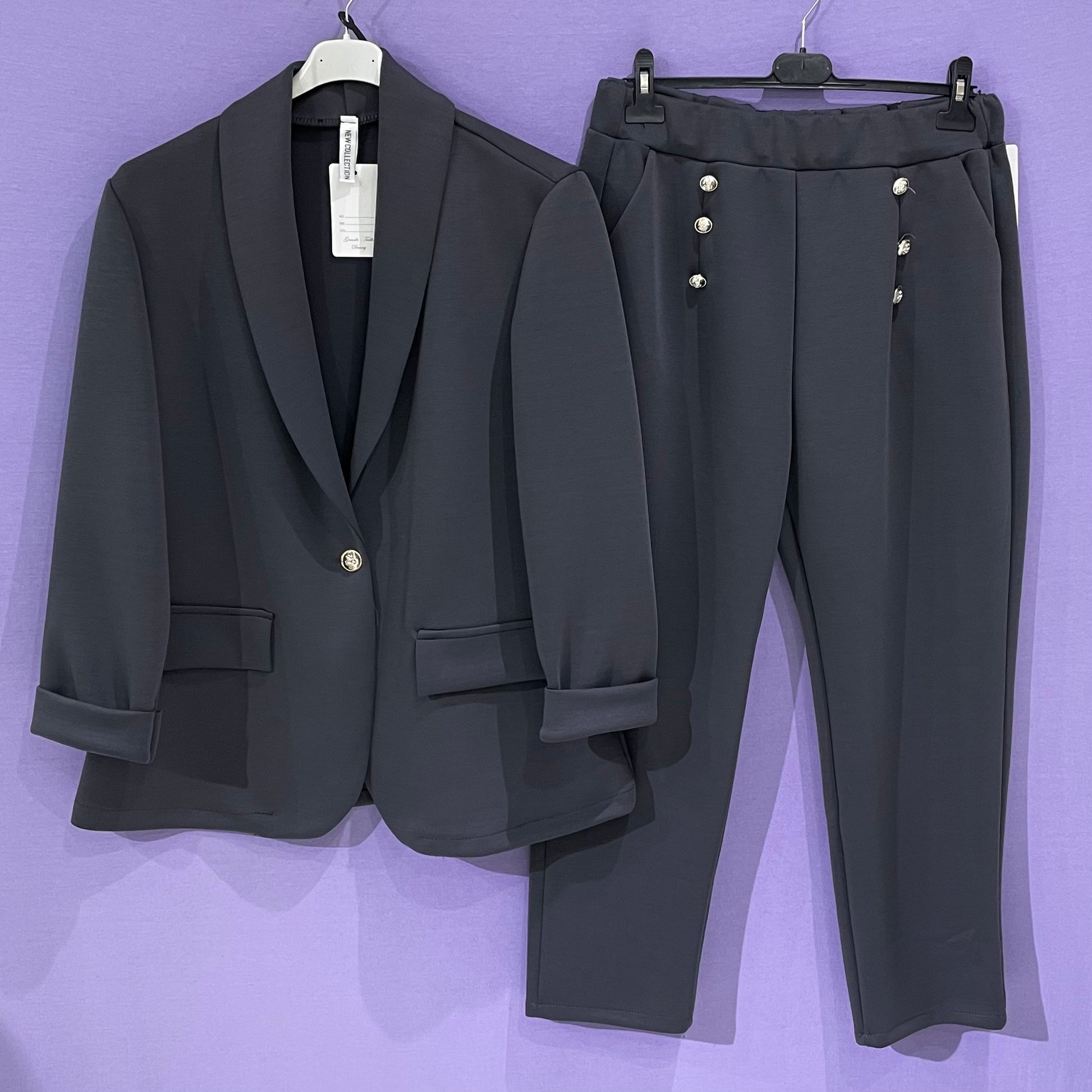 Tailleur bottoni decorativi curvy