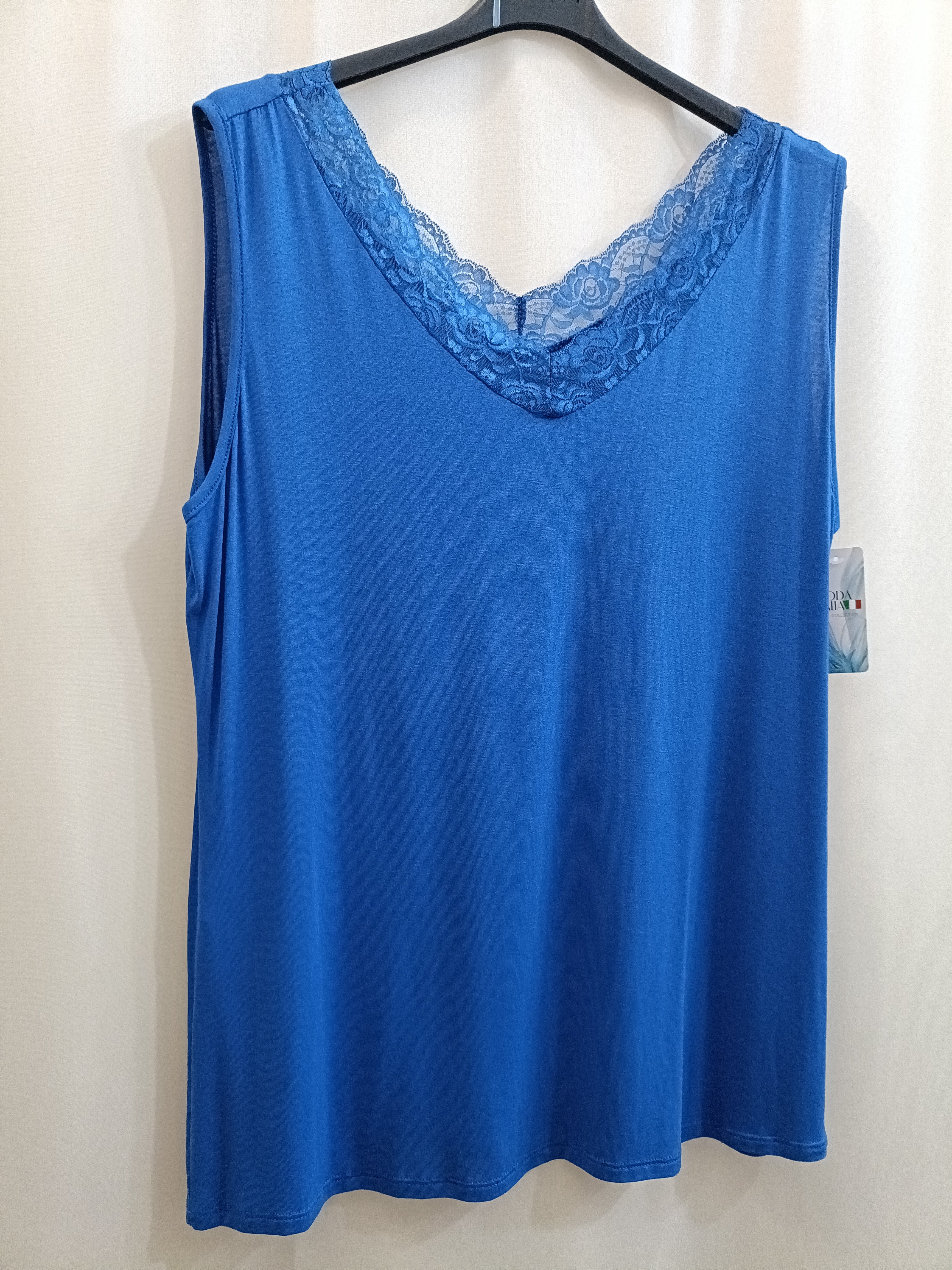 Top Royal con scollo in pizzo - taglie comode