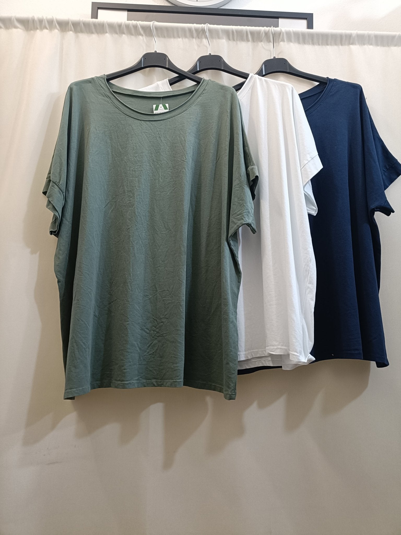 T-shirt curvy taglio morbido scollo tondo 95% cotone - Prima Fila Moda Curvy