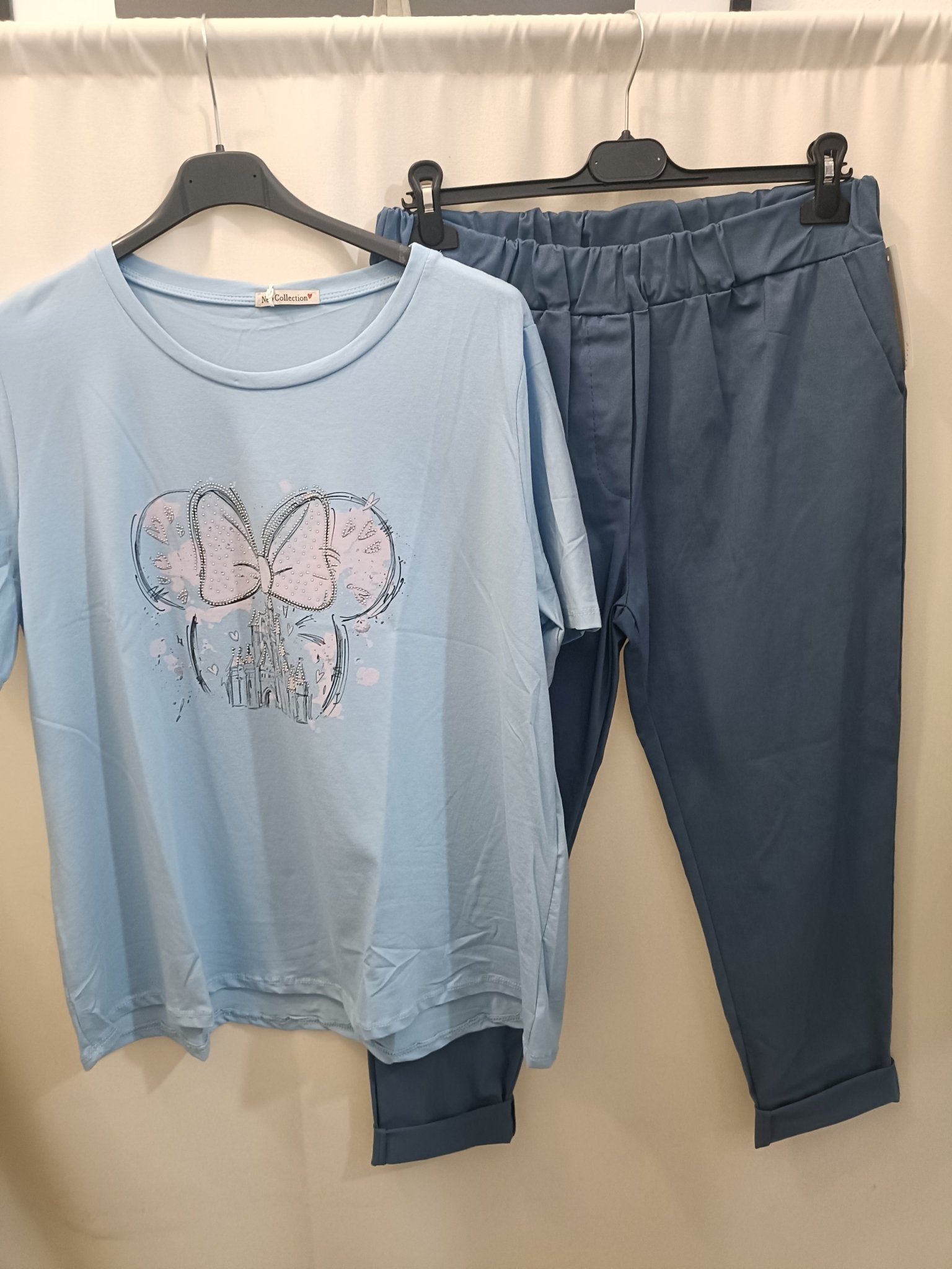 T-Shirt Donna "Magico Castello" con Strass – Nuova Collezione - Prima Fila Moda Curvy