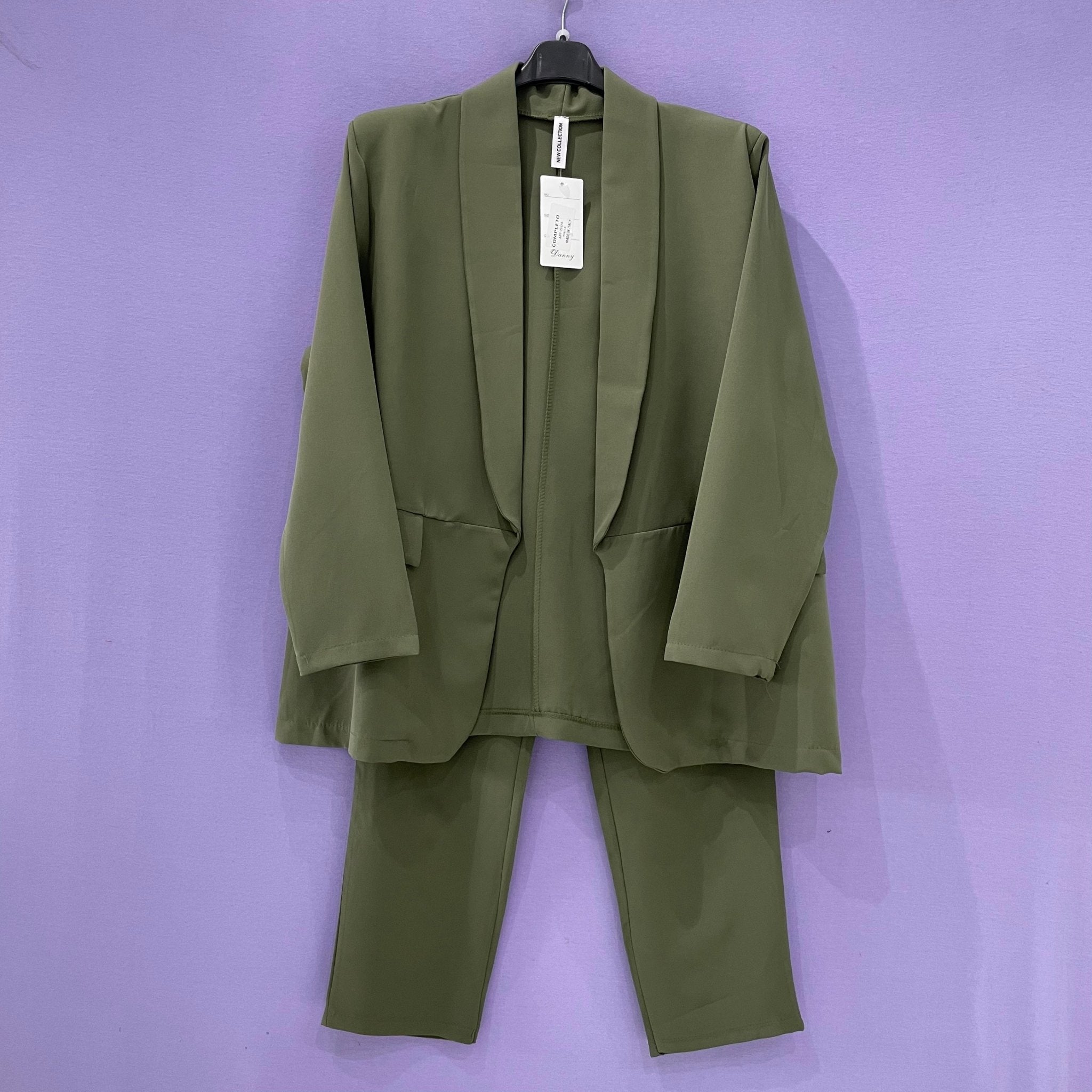 Tailleur Curvy verde - Prima Fila Moda Curvy