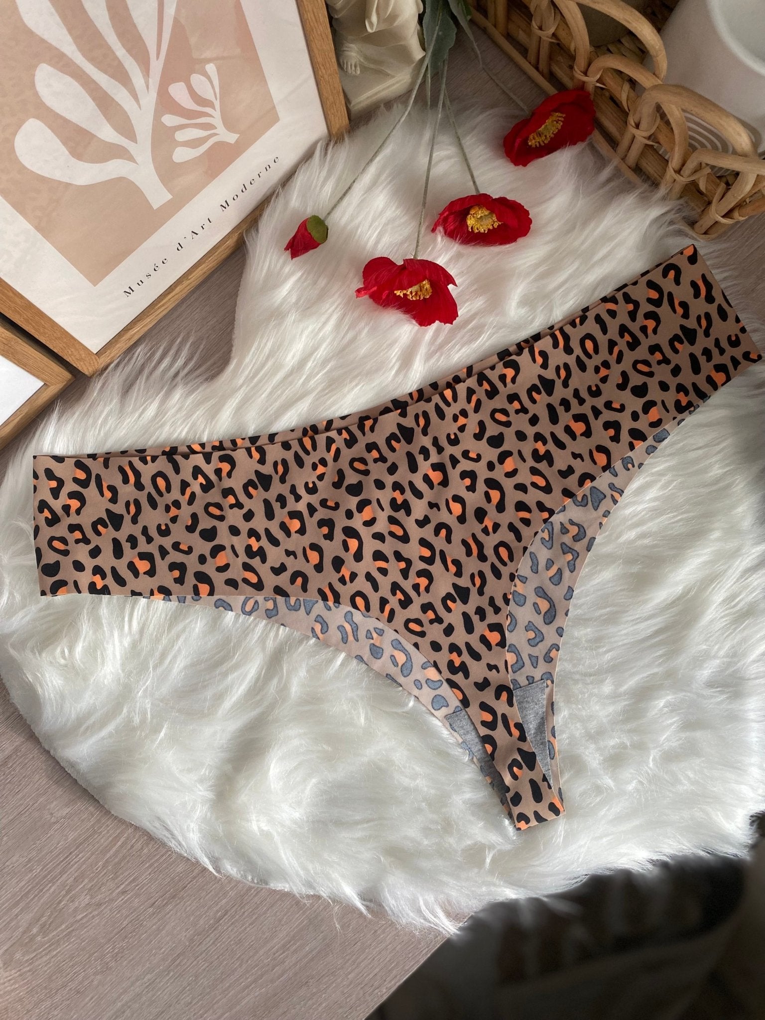 Tanga curvy microfibra invisibile taglio laser - Prima Fila Moda Curvy